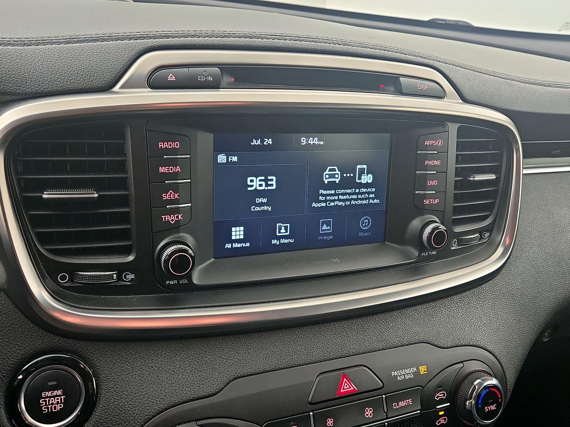 Thumbnail: 2017 Kia Sorento - 13
