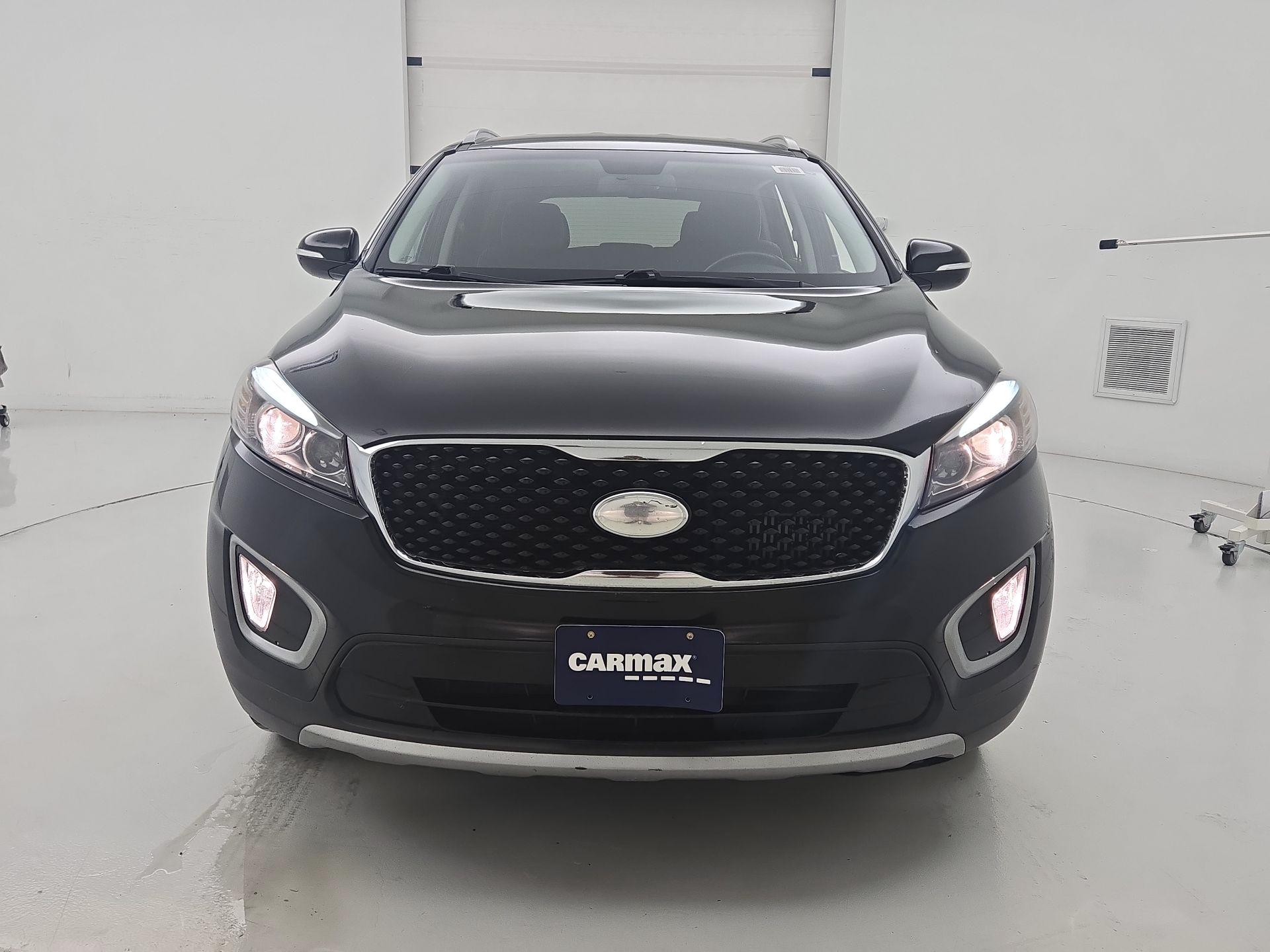 Thumbnail: 2017 Kia Sorento - 2