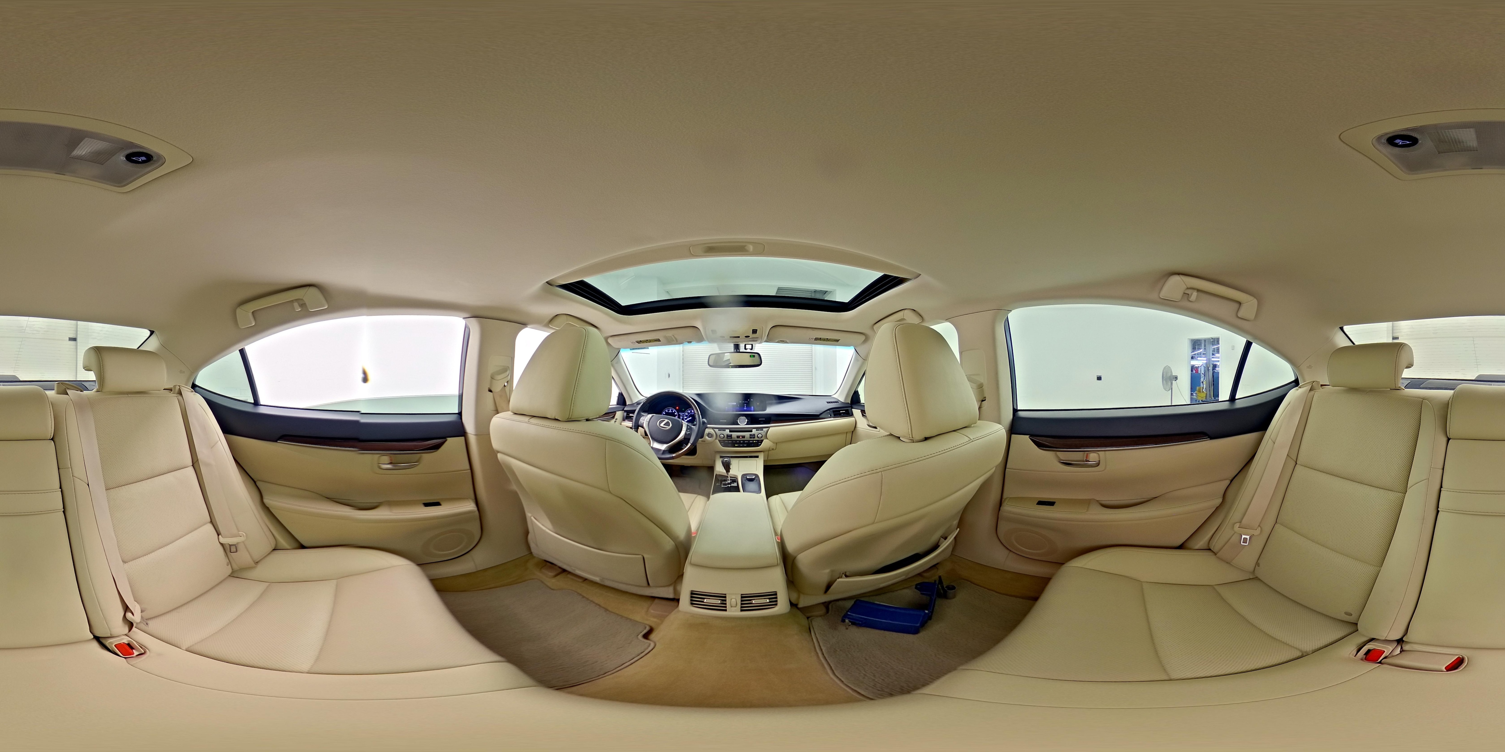 2015 Lexus ES 350 - Photo 26