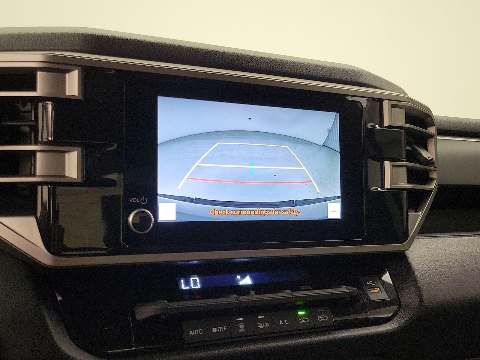 2025 Toyota Tundra SR5 - Photo 15