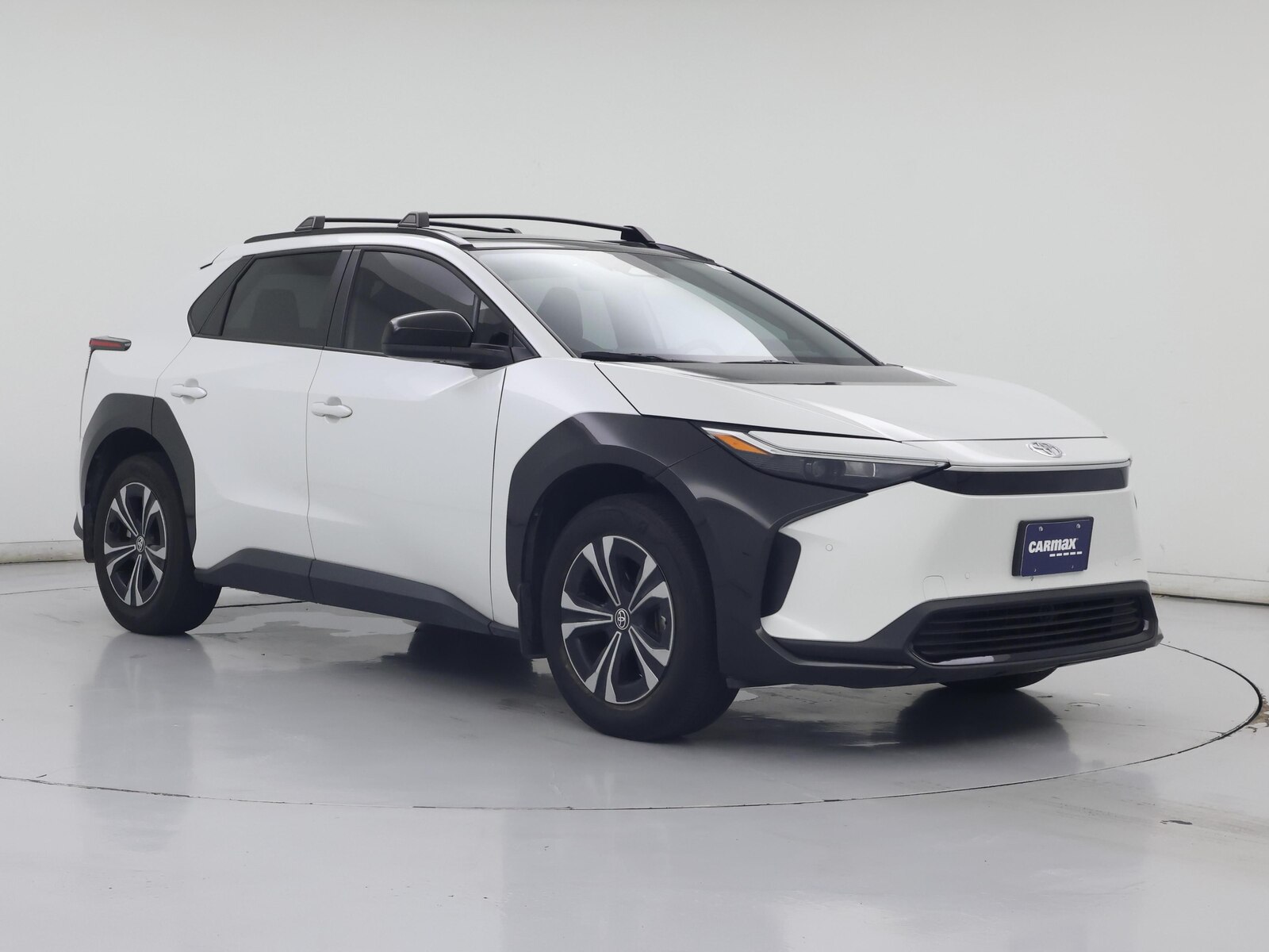 2024 Toyota bZ4X XLE, photo 2