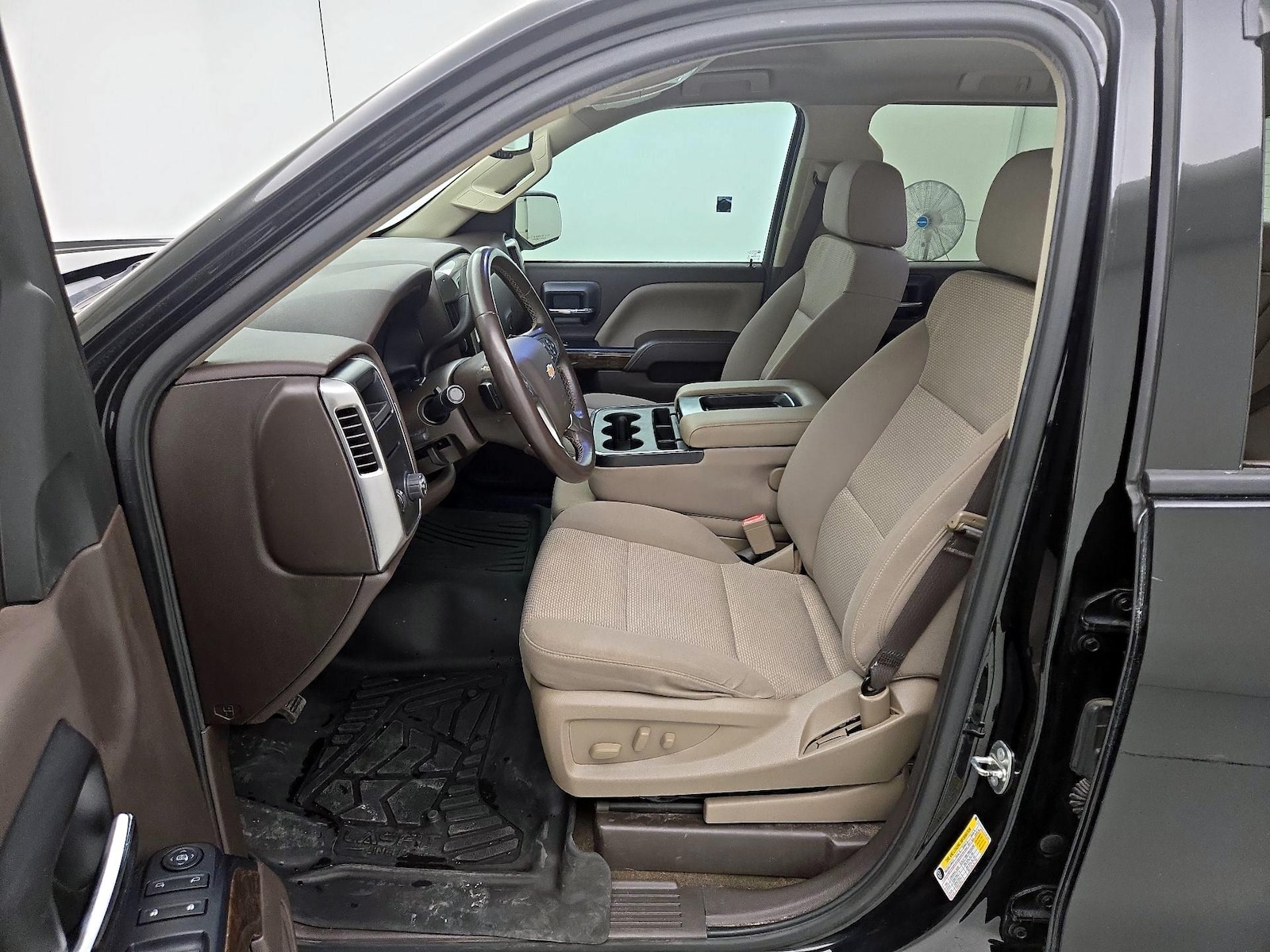 Power Seat(s) & Side Airbags