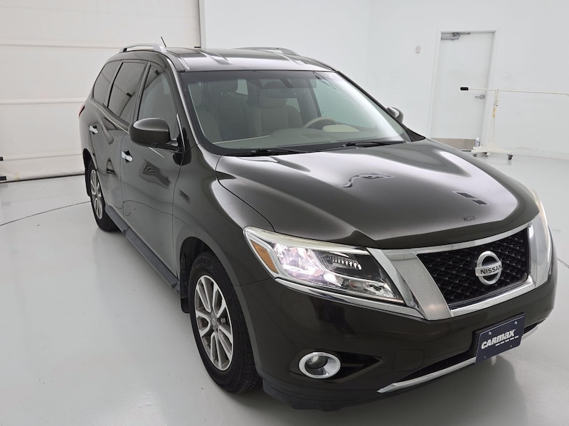 2015 Nissan Pathfinder SV