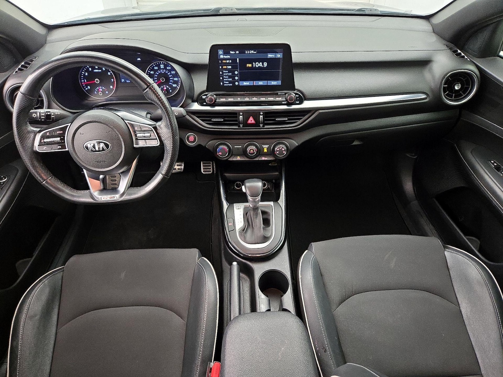 Apple CarPlay® & Android Auto™