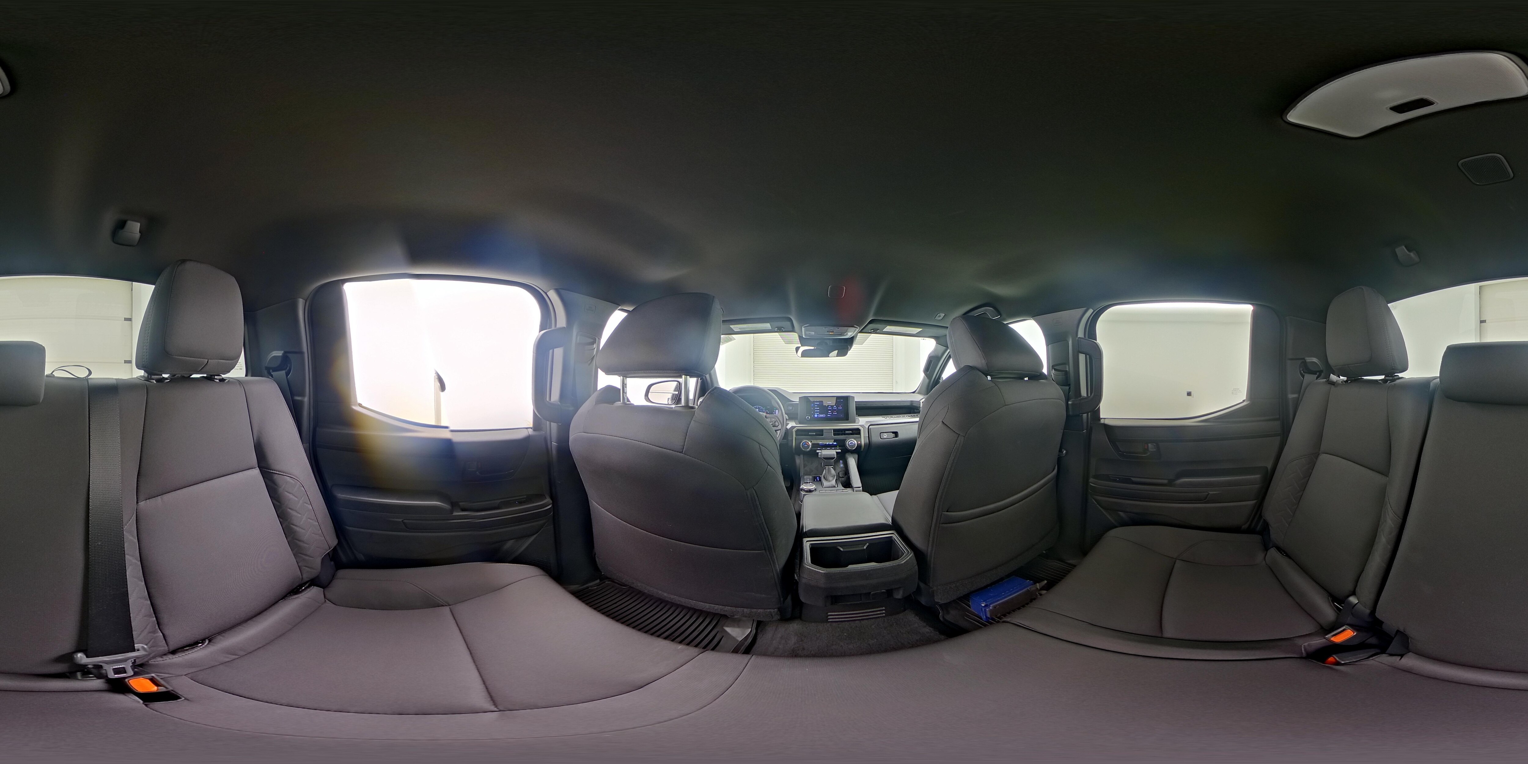 2025 Toyota Tacoma SR5 - Photo 25