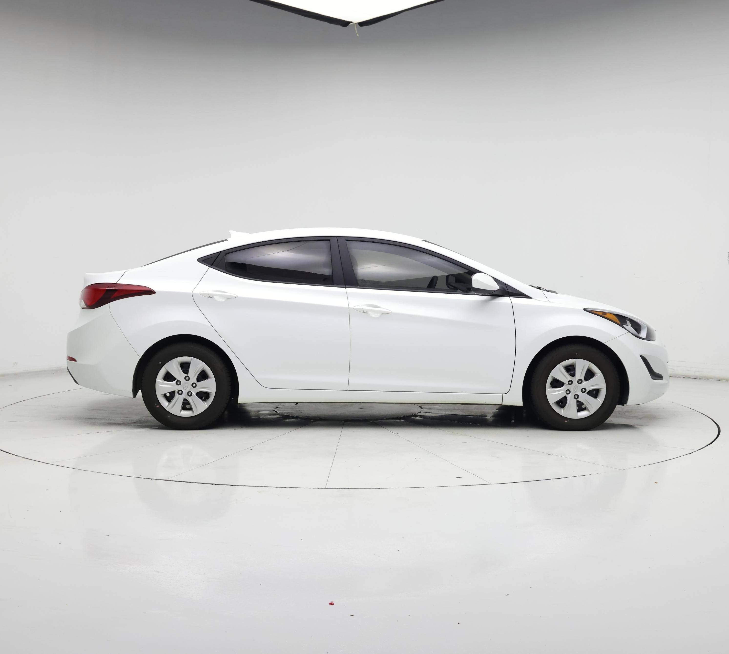 Thumbnail: 2016 Hyundai Elantra - 7