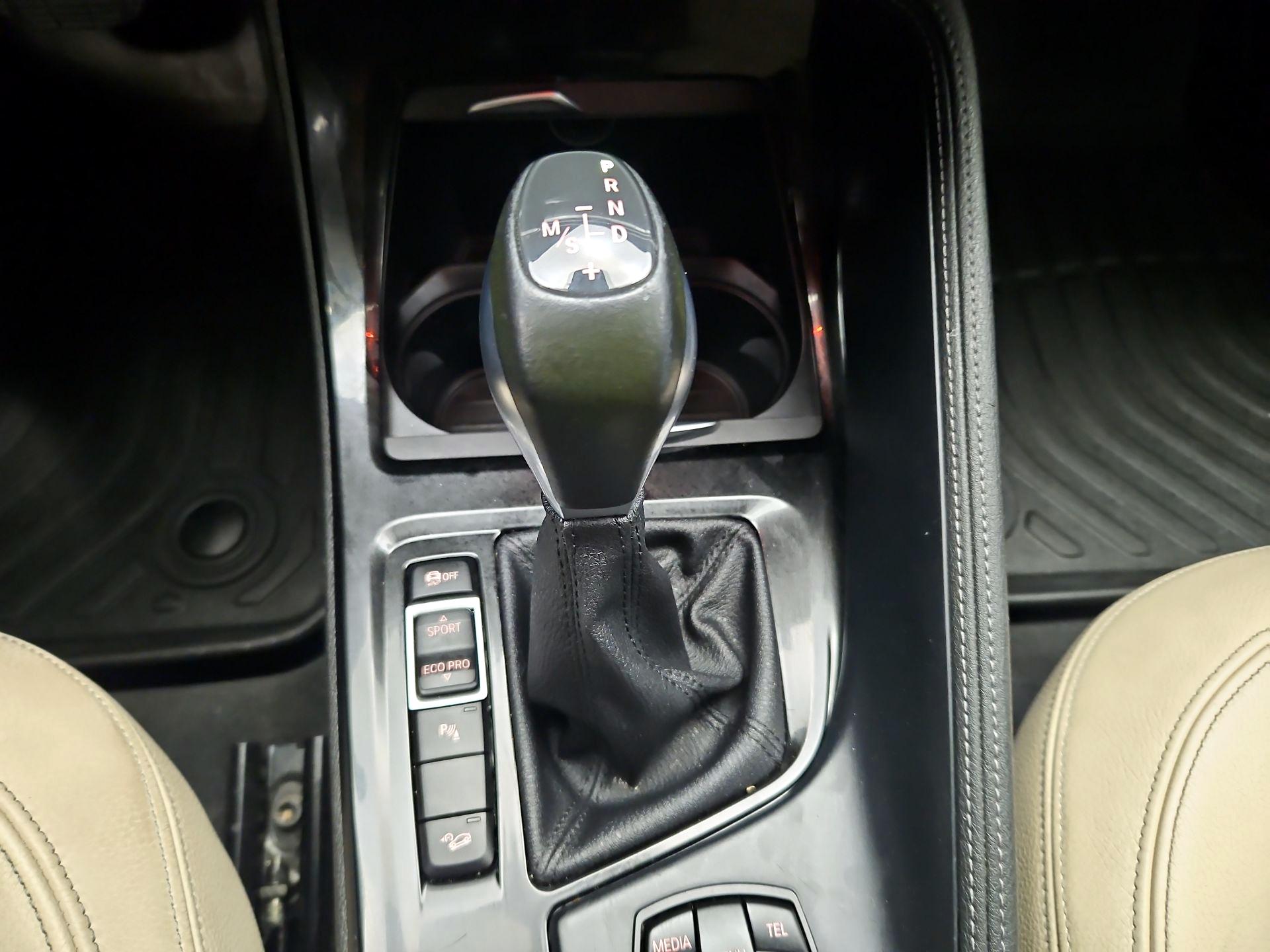 Thumbnail: 2016 BMW X1 - 18