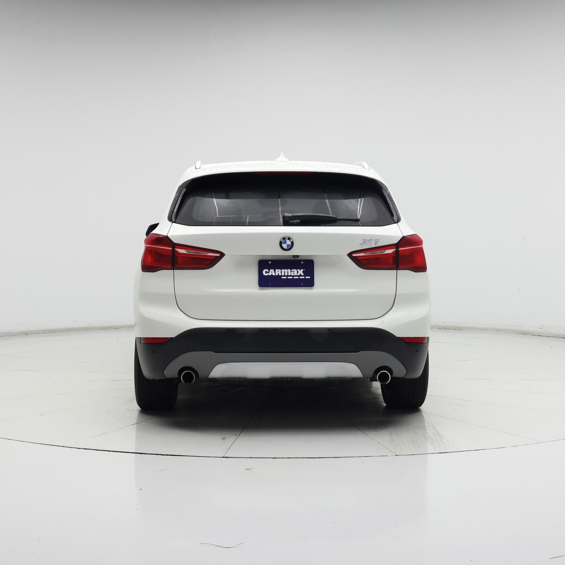 Thumbnail: 2016 BMW X1 - 6