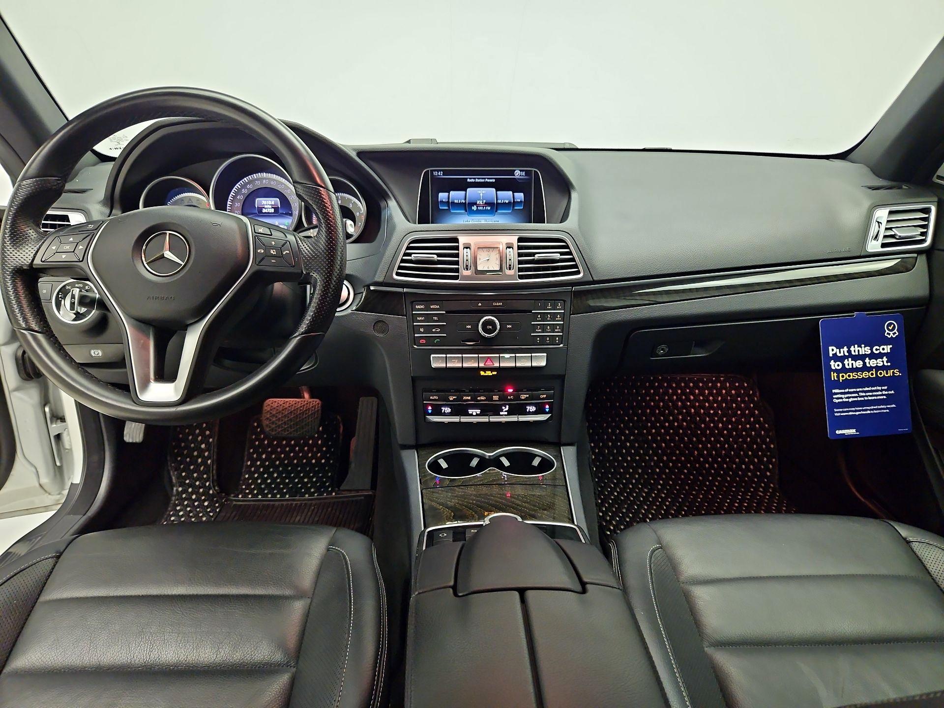 Thumbnail: 2016 Mercedes-Benz E-Class - 9