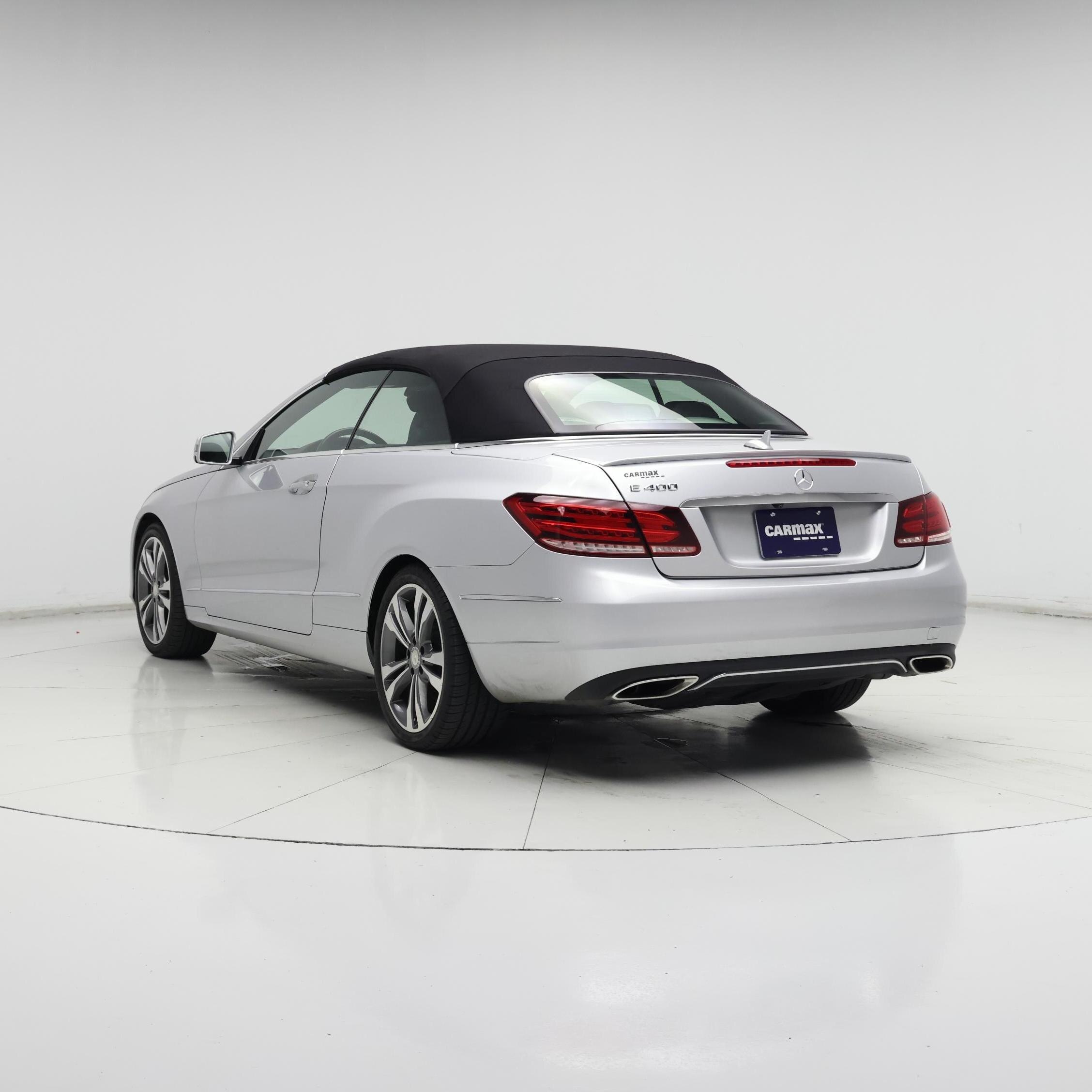 Thumbnail: 2016 Mercedes-Benz E-Class - 2