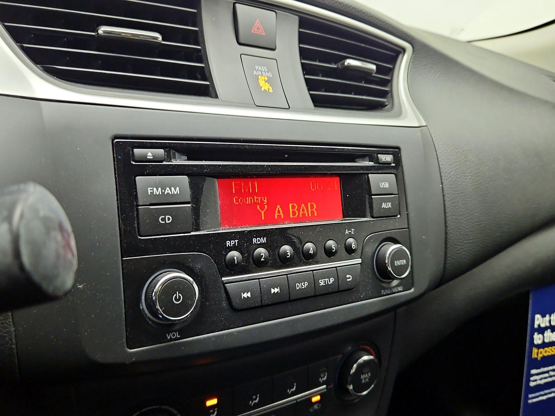 Thumbnail: 2017 Nissan Sentra - 14