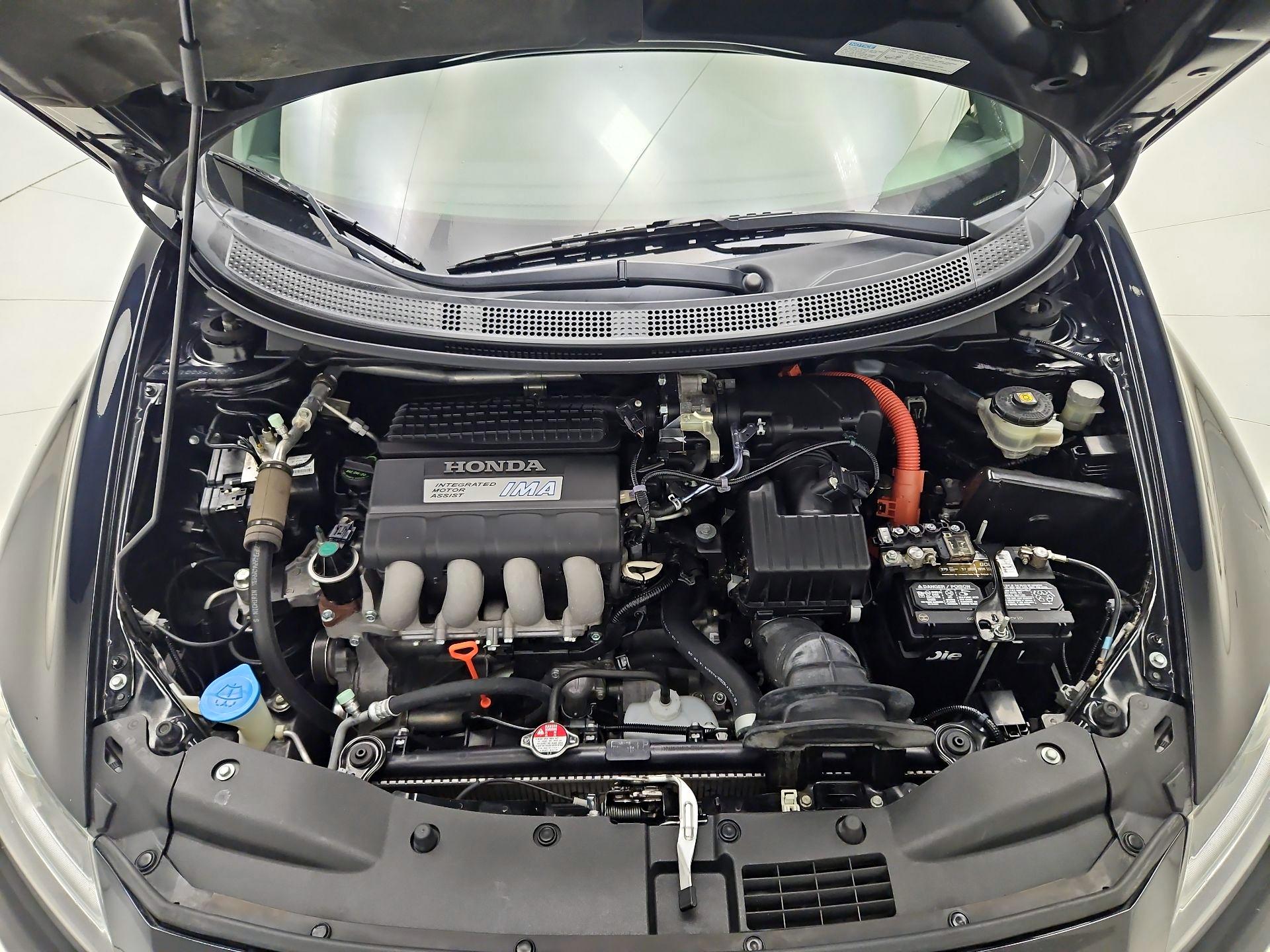 Thumbnail: 2015 Honda CR-Z - 19