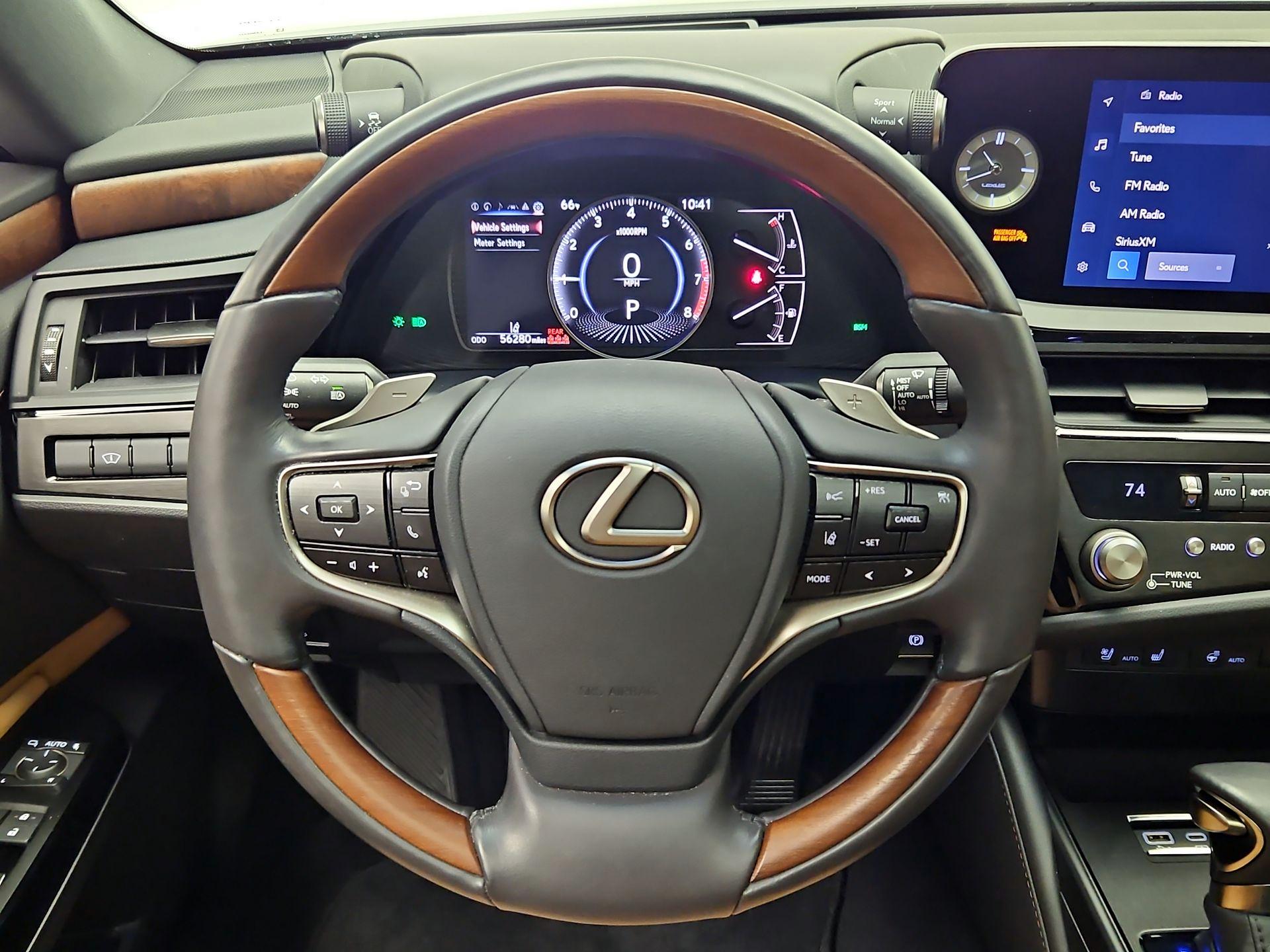 Thumbnail: 2024 Lexus ES - 10