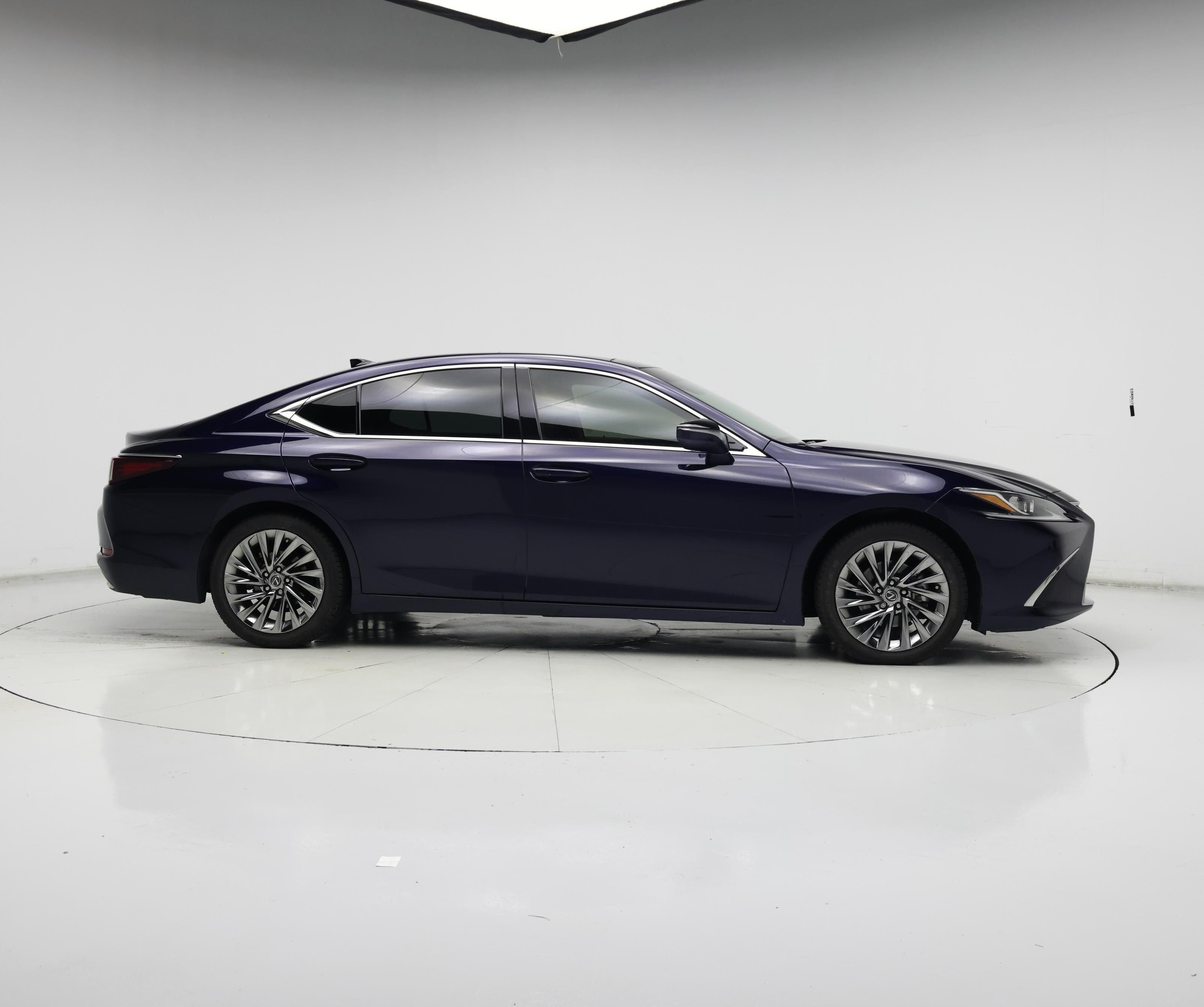 Thumbnail: 2024 Lexus ES - 7
