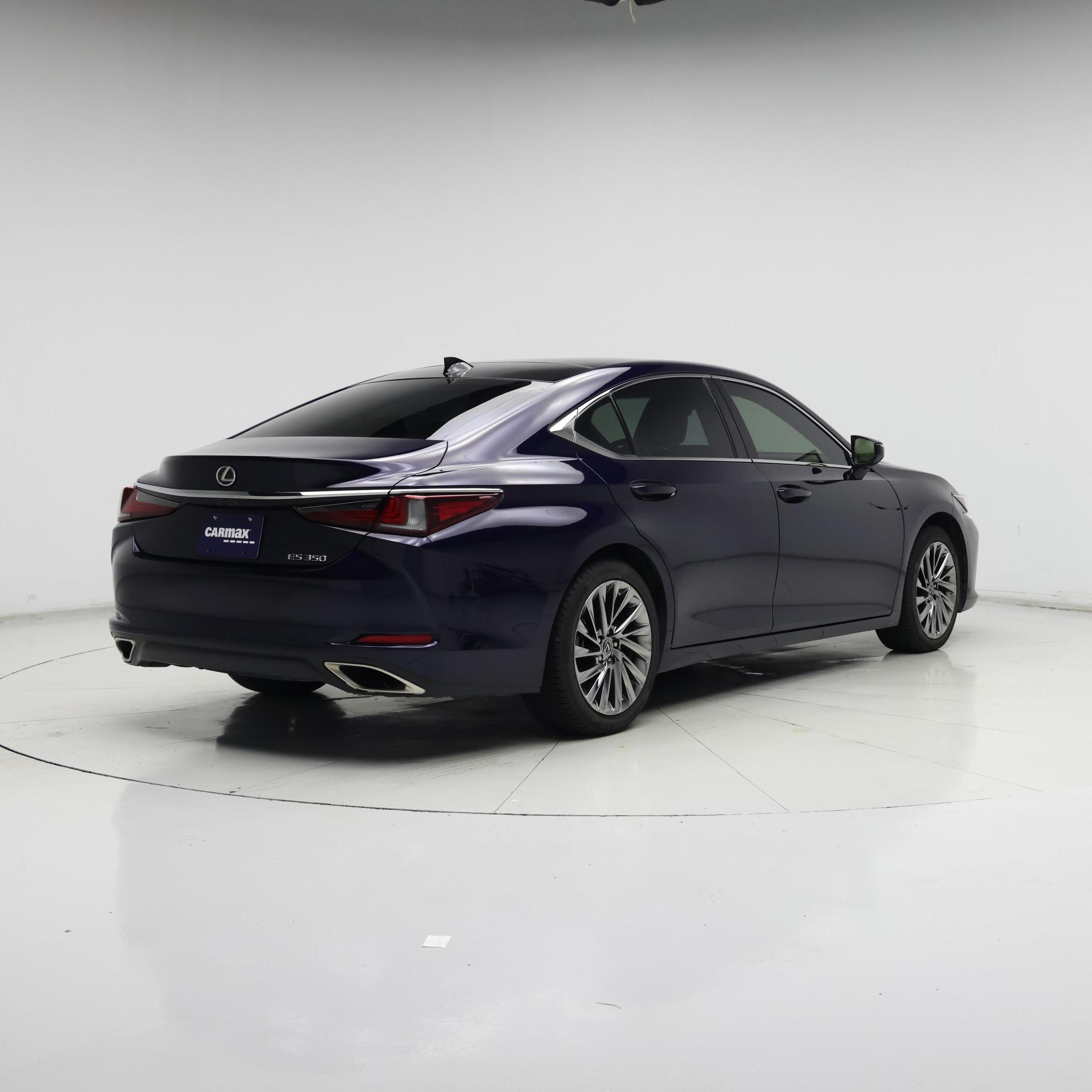 Thumbnail: 2024 Lexus ES - 8