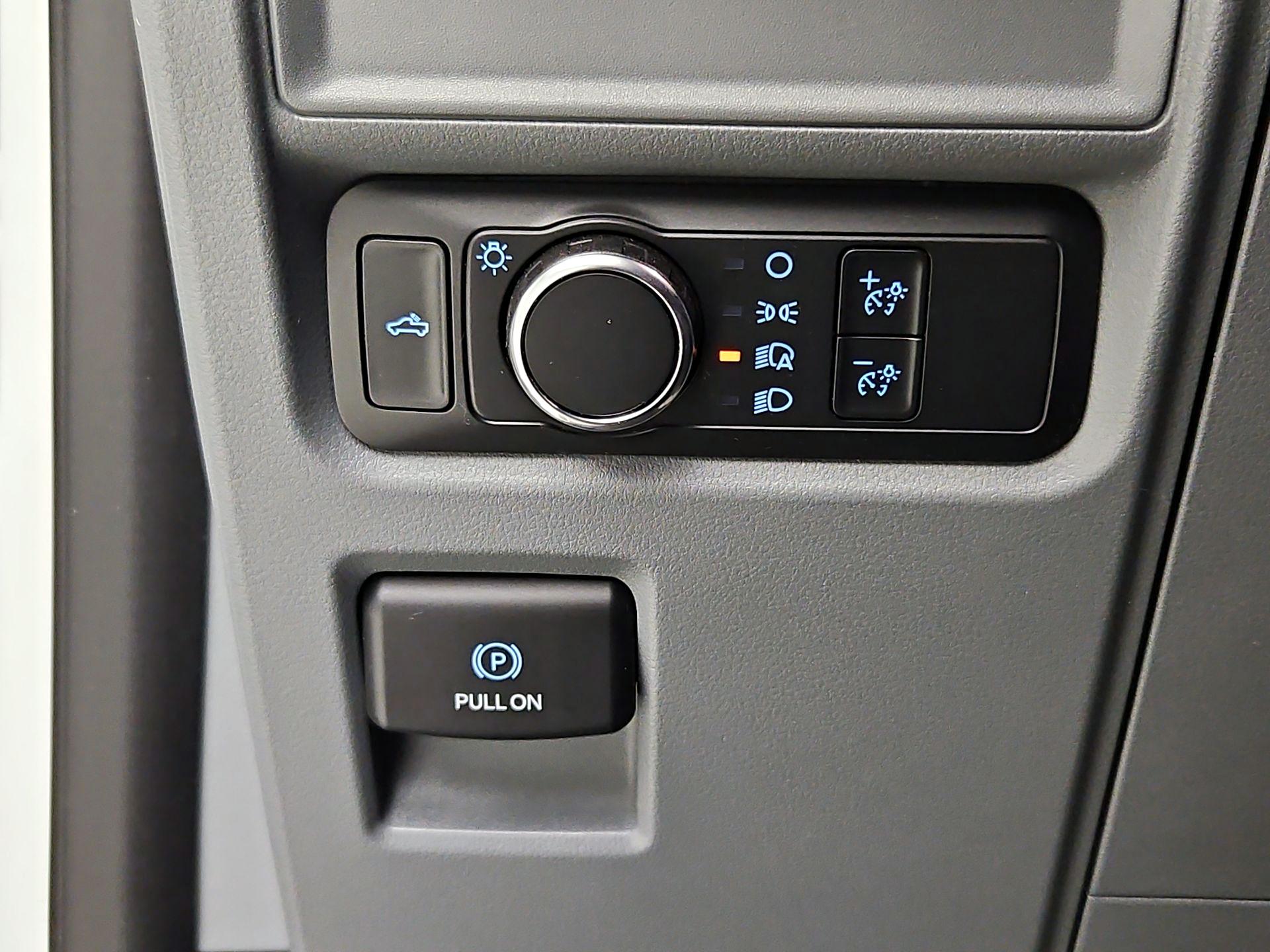 Thumbnail: 2022 Ford F-150 - 13