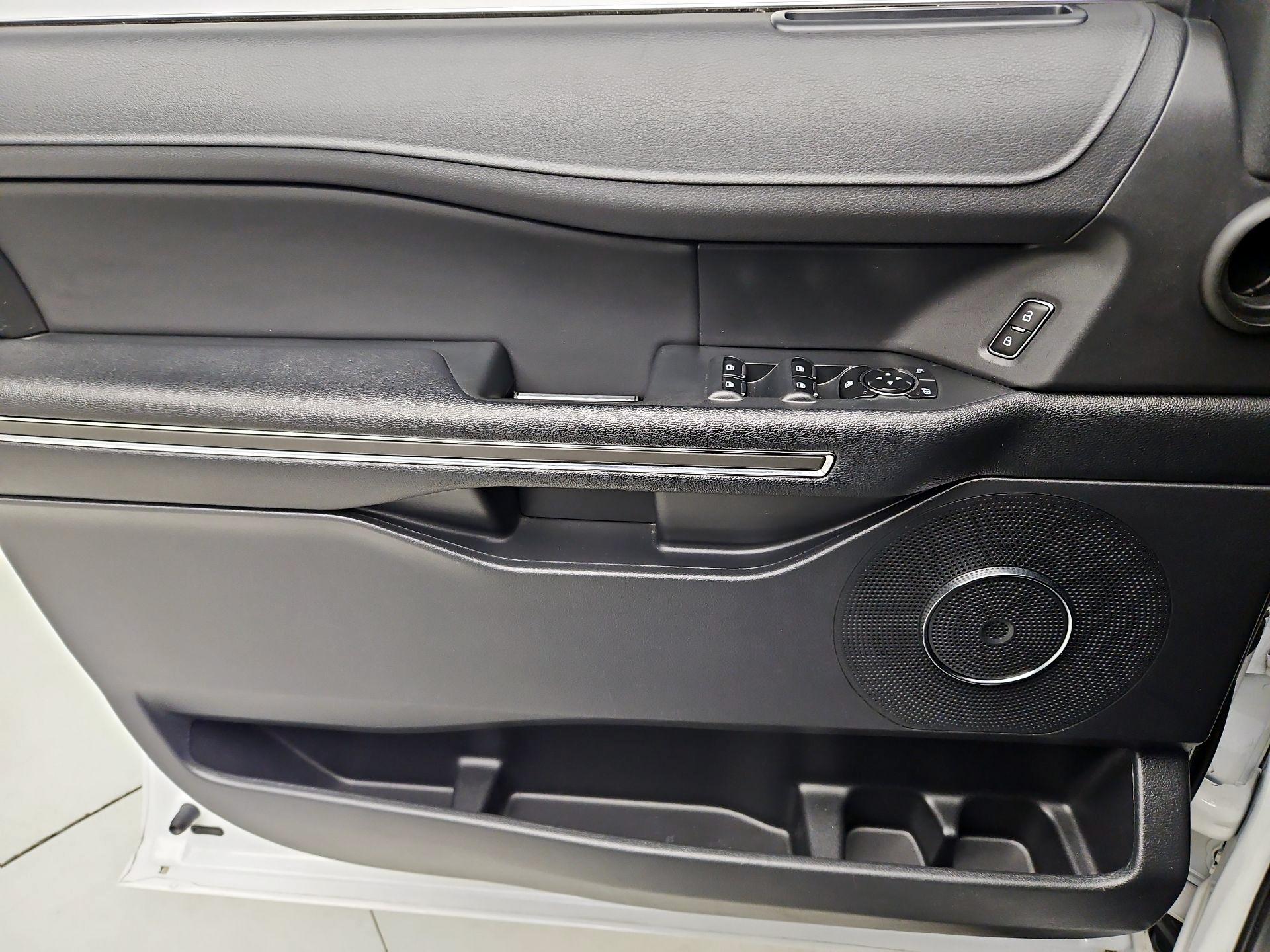 Thumbnail: 2024 Ford Expedition MAX - 12