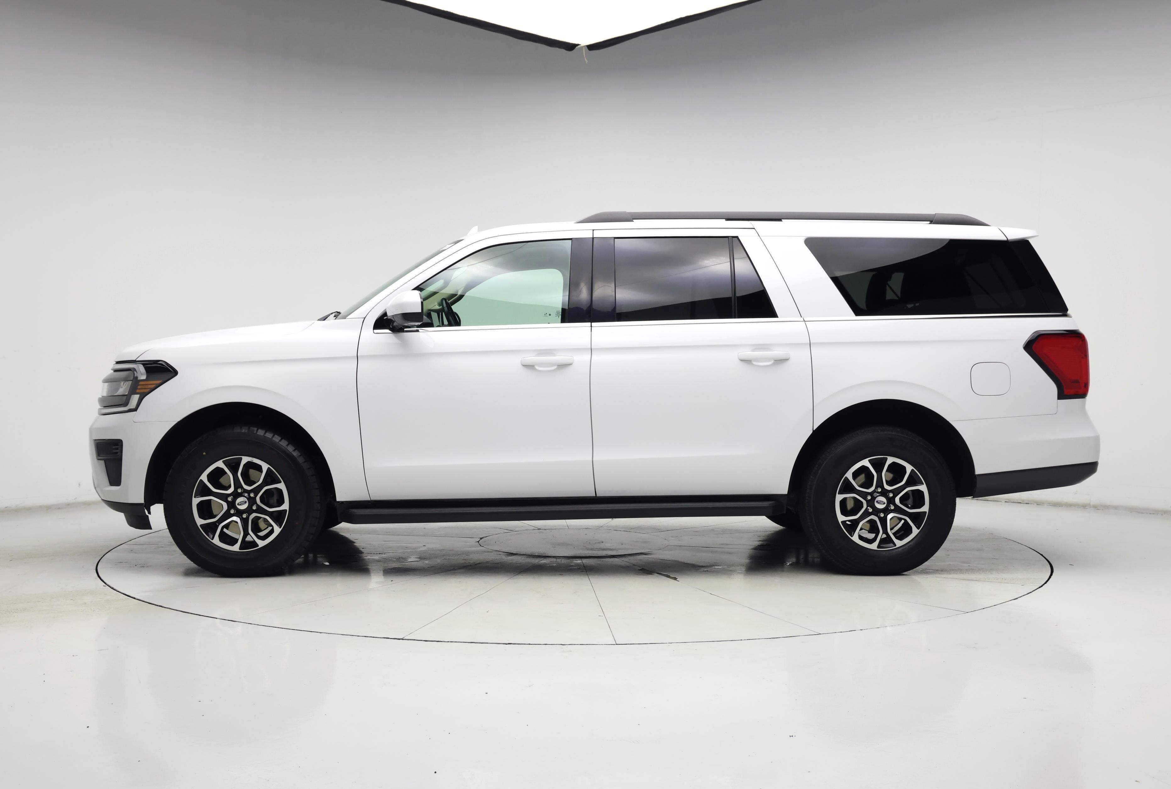 Thumbnail: 2024 Ford Expedition MAX - 3