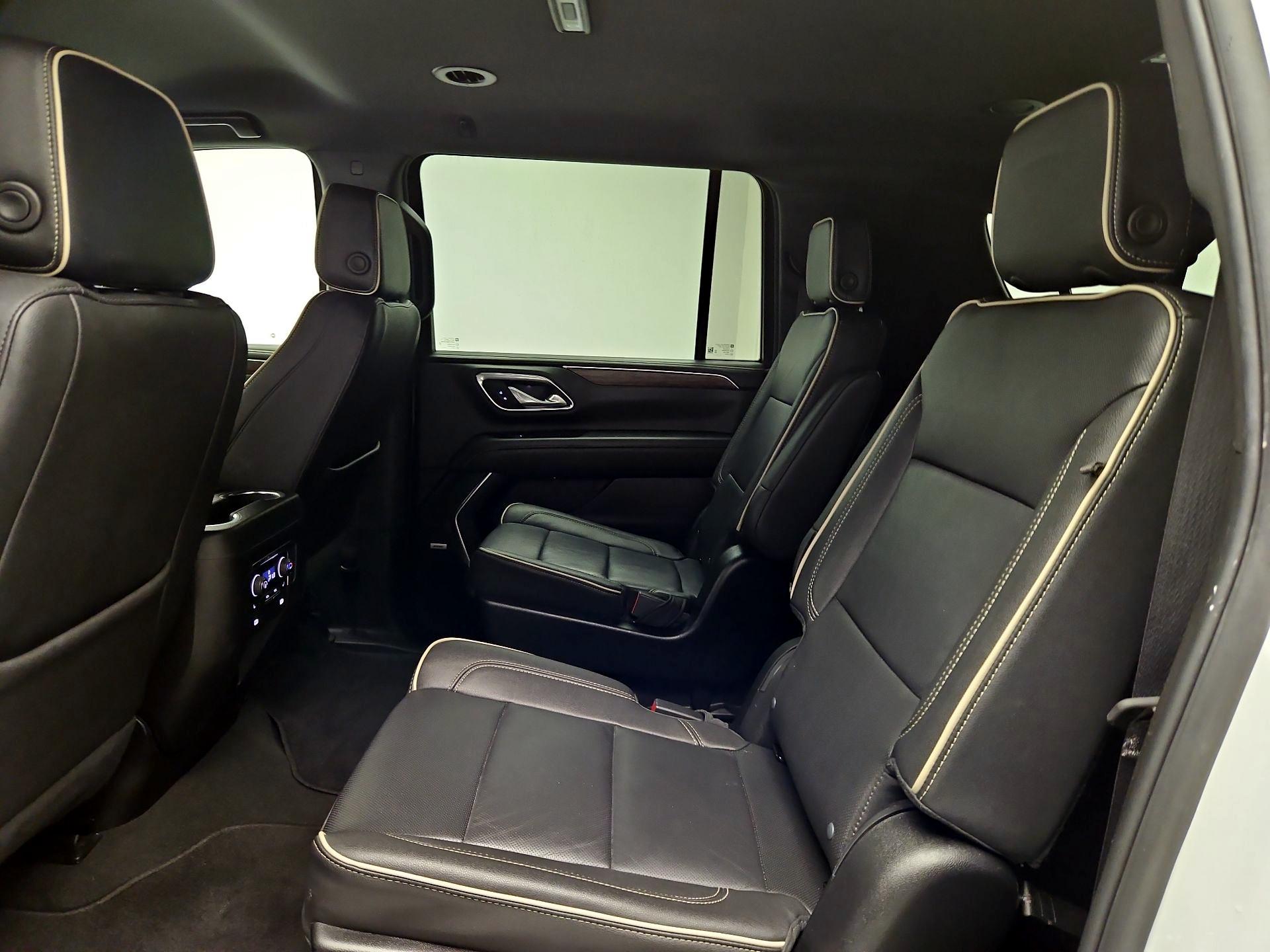 Thumbnail: 2023 Chevrolet Suburban - 19