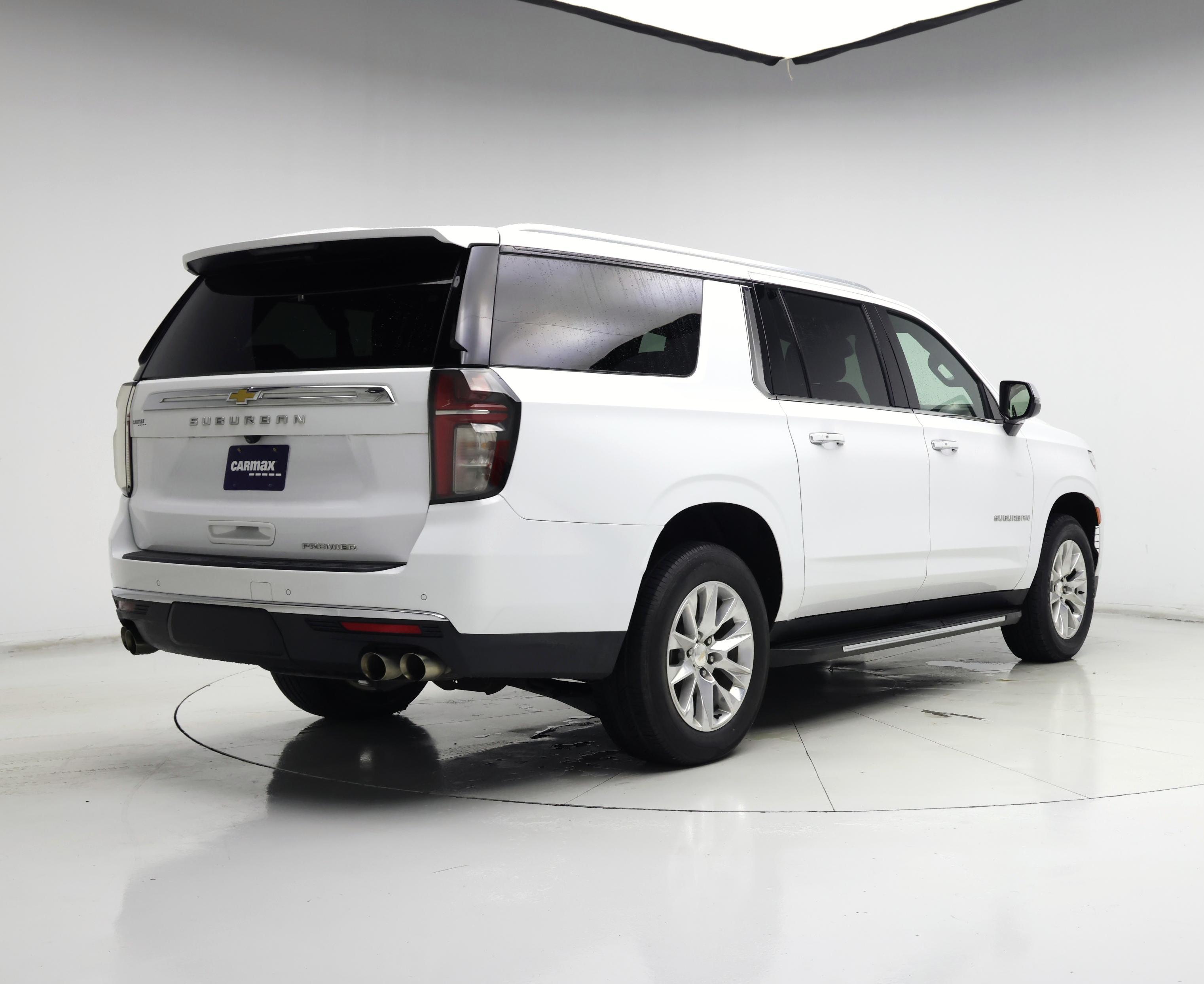 Thumbnail: 2023 Chevrolet Suburban - 8