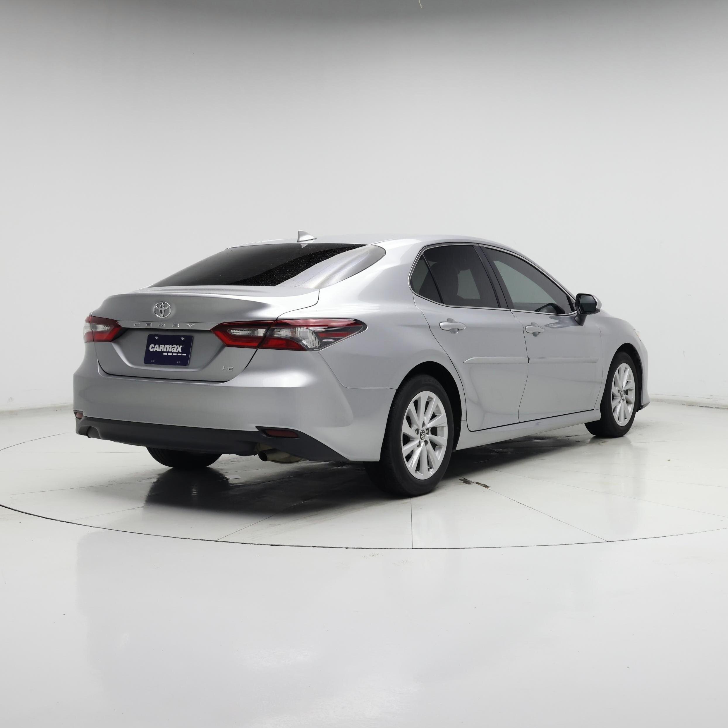 Thumbnail: 2022 Toyota Camry - 8