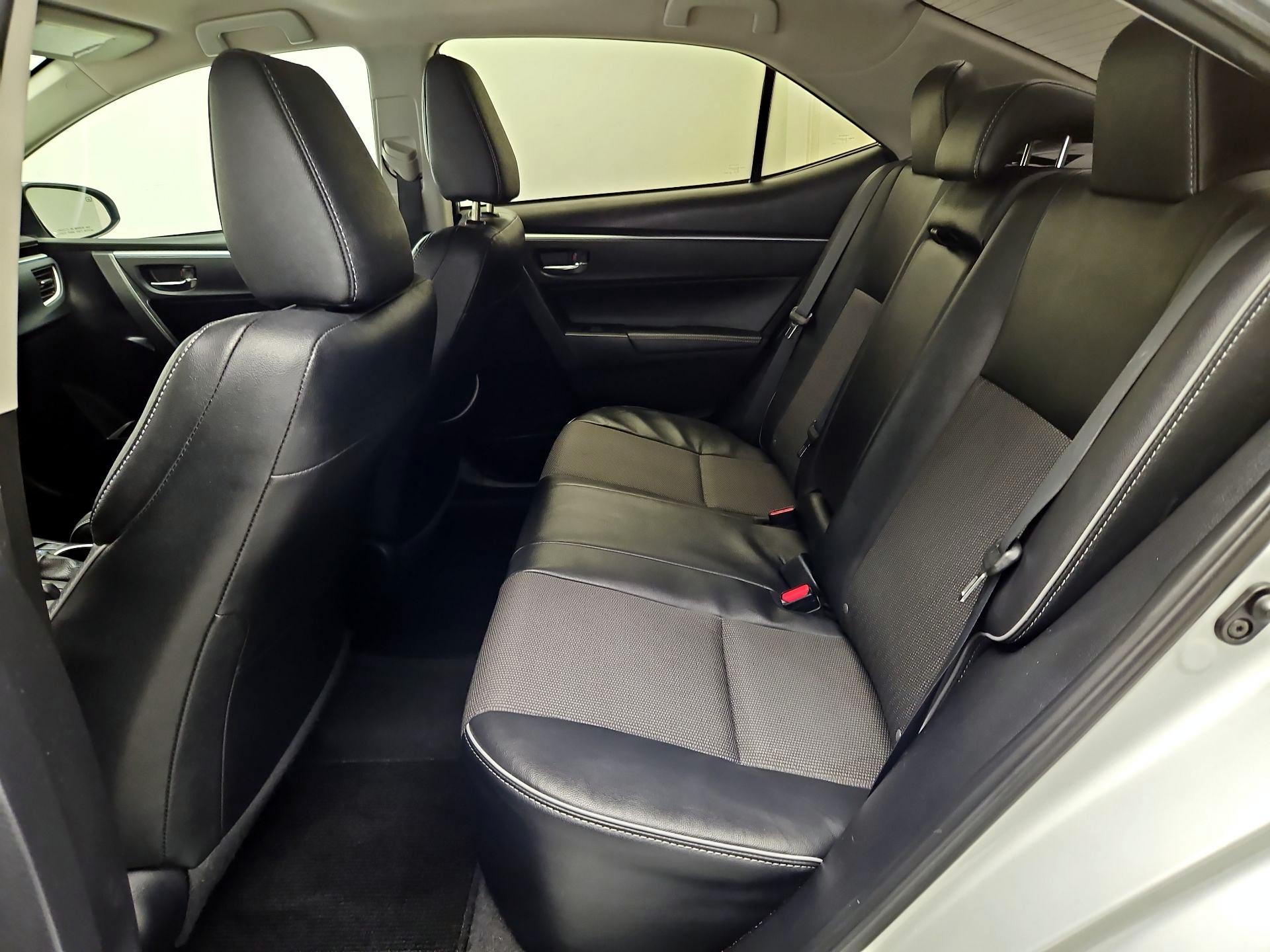 Thumbnail: 2016 Toyota Corolla - 17