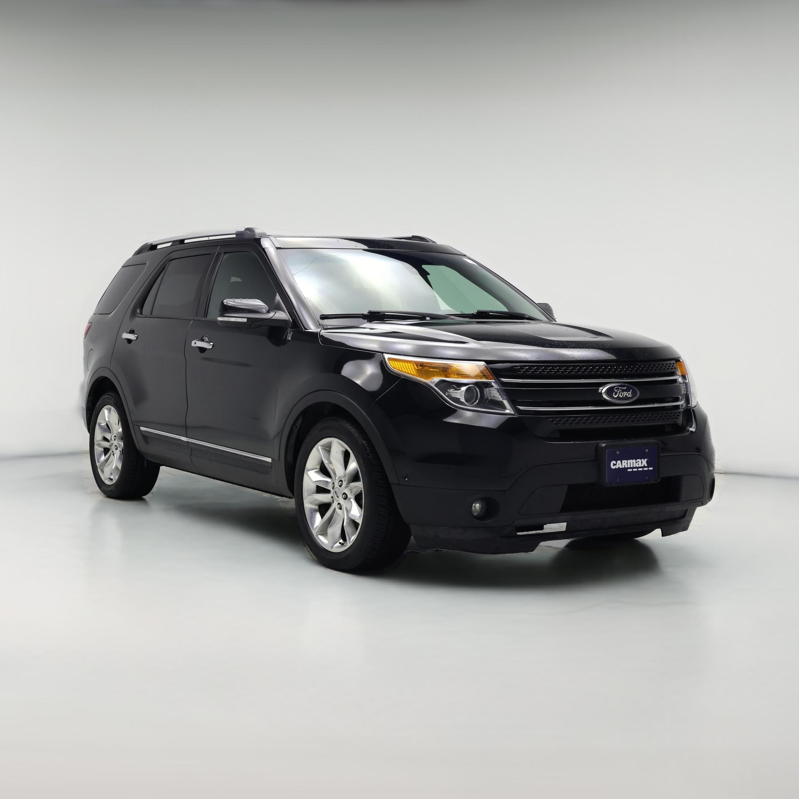 Thumbnail: 2015 Ford Explorer - 1