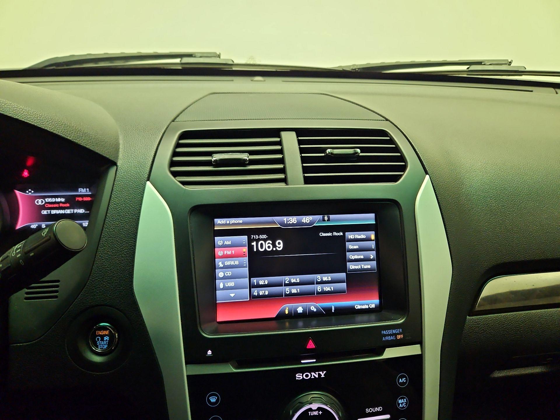 Thumbnail: 2015 Ford Explorer - 15