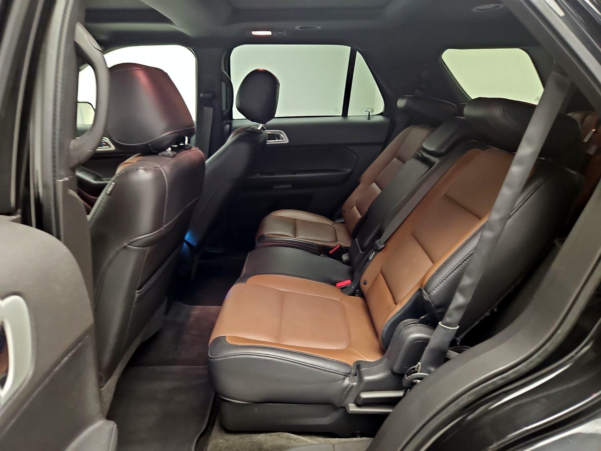 Thumbnail: 2015 Ford Explorer - 18