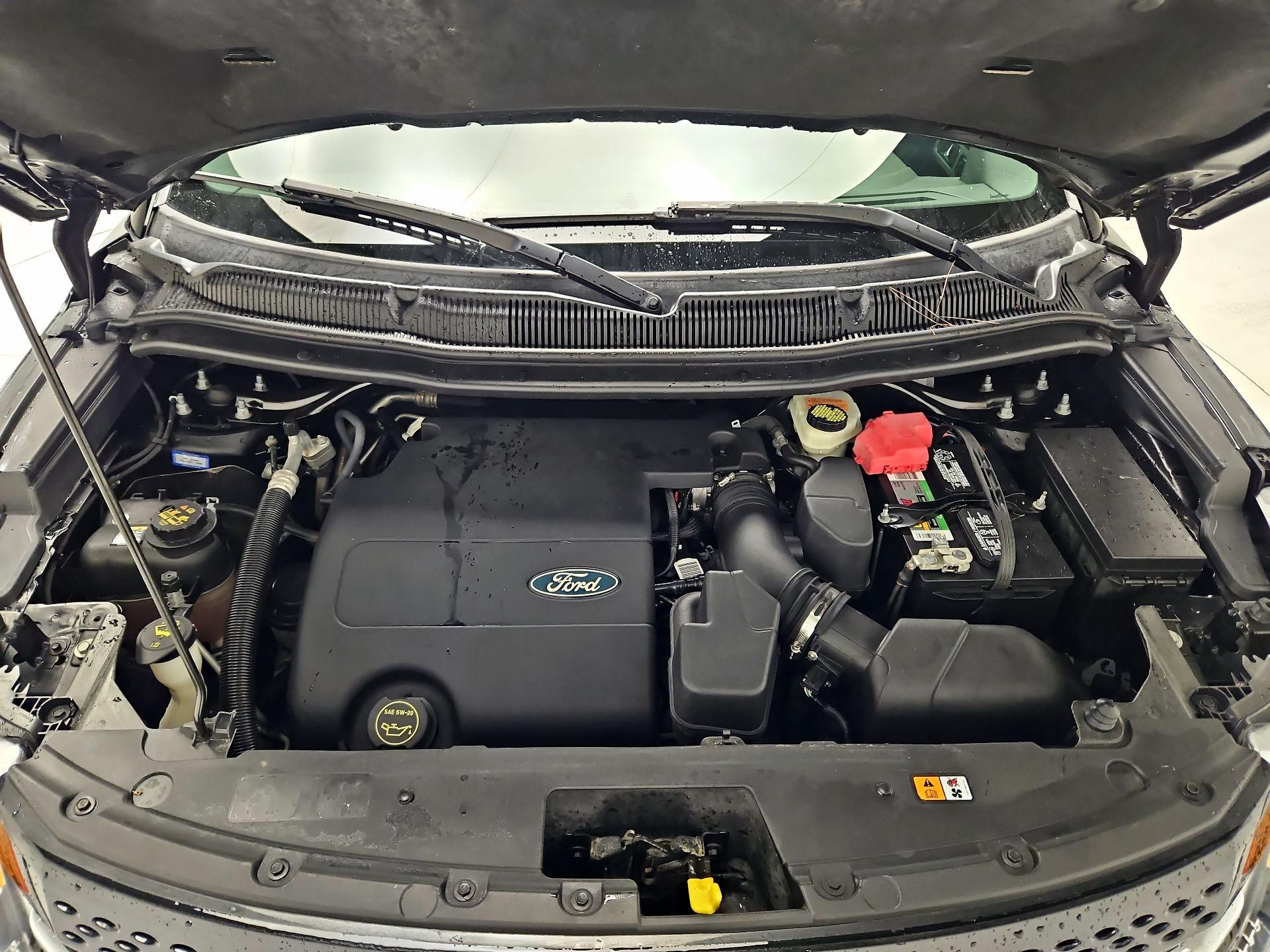 Thumbnail: 2015 Ford Explorer - 20