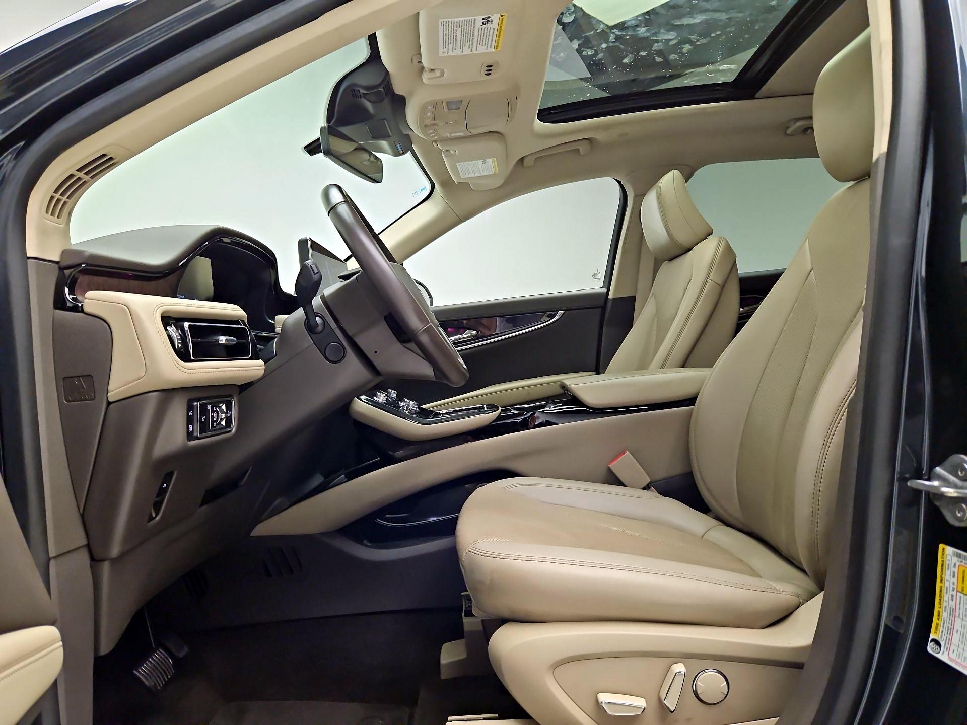 Thumbnail: 2023 Lincoln Nautilus - 11