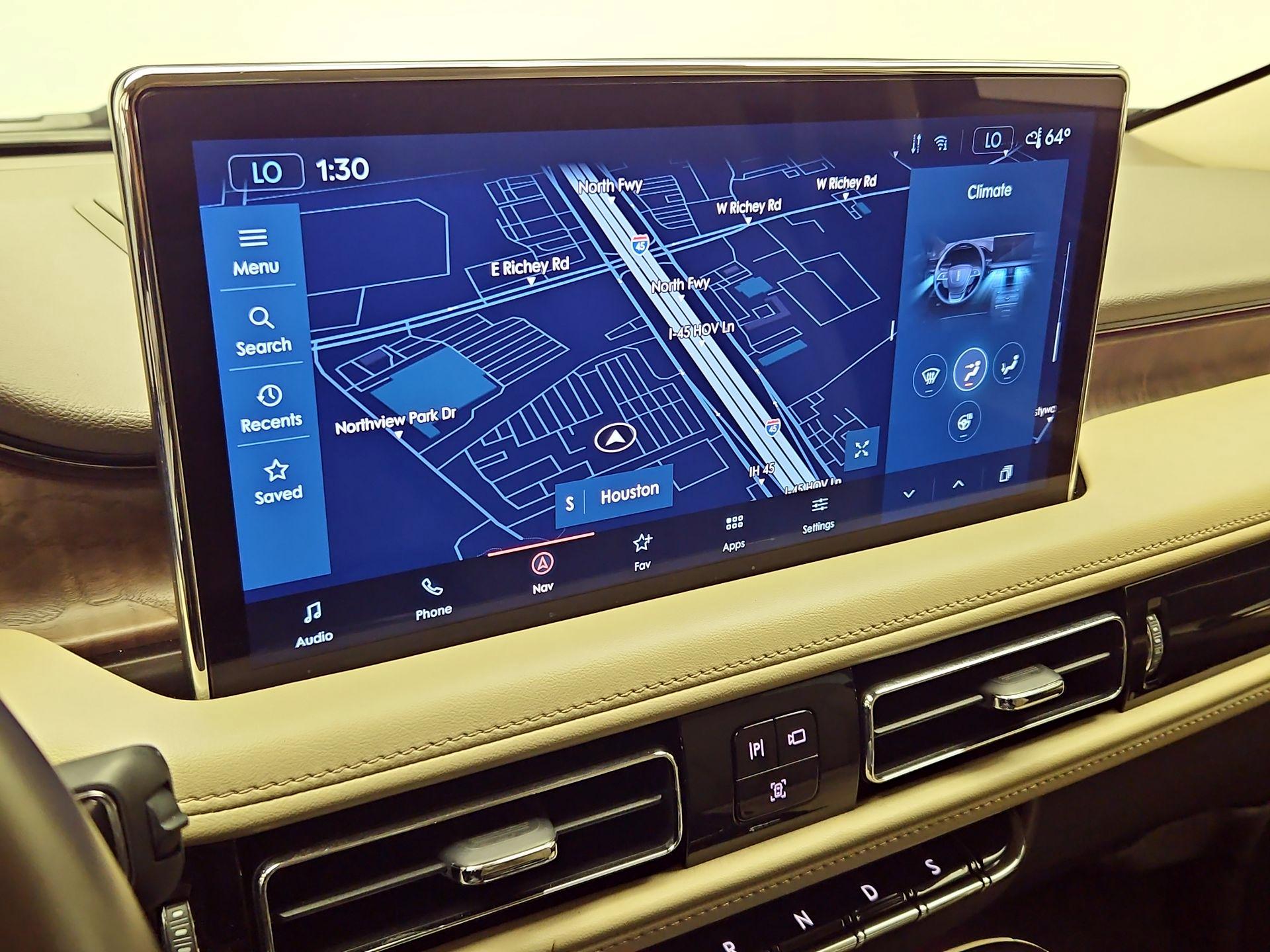 Thumbnail: 2023 Lincoln Nautilus - 14