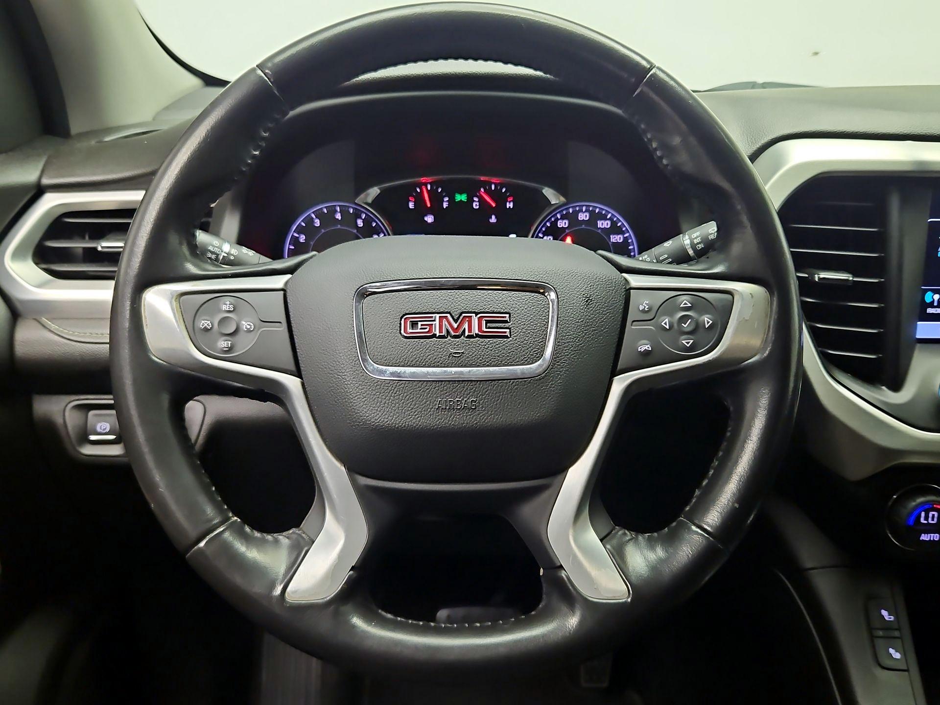 Thumbnail: 2018 GMC Acadia - 10