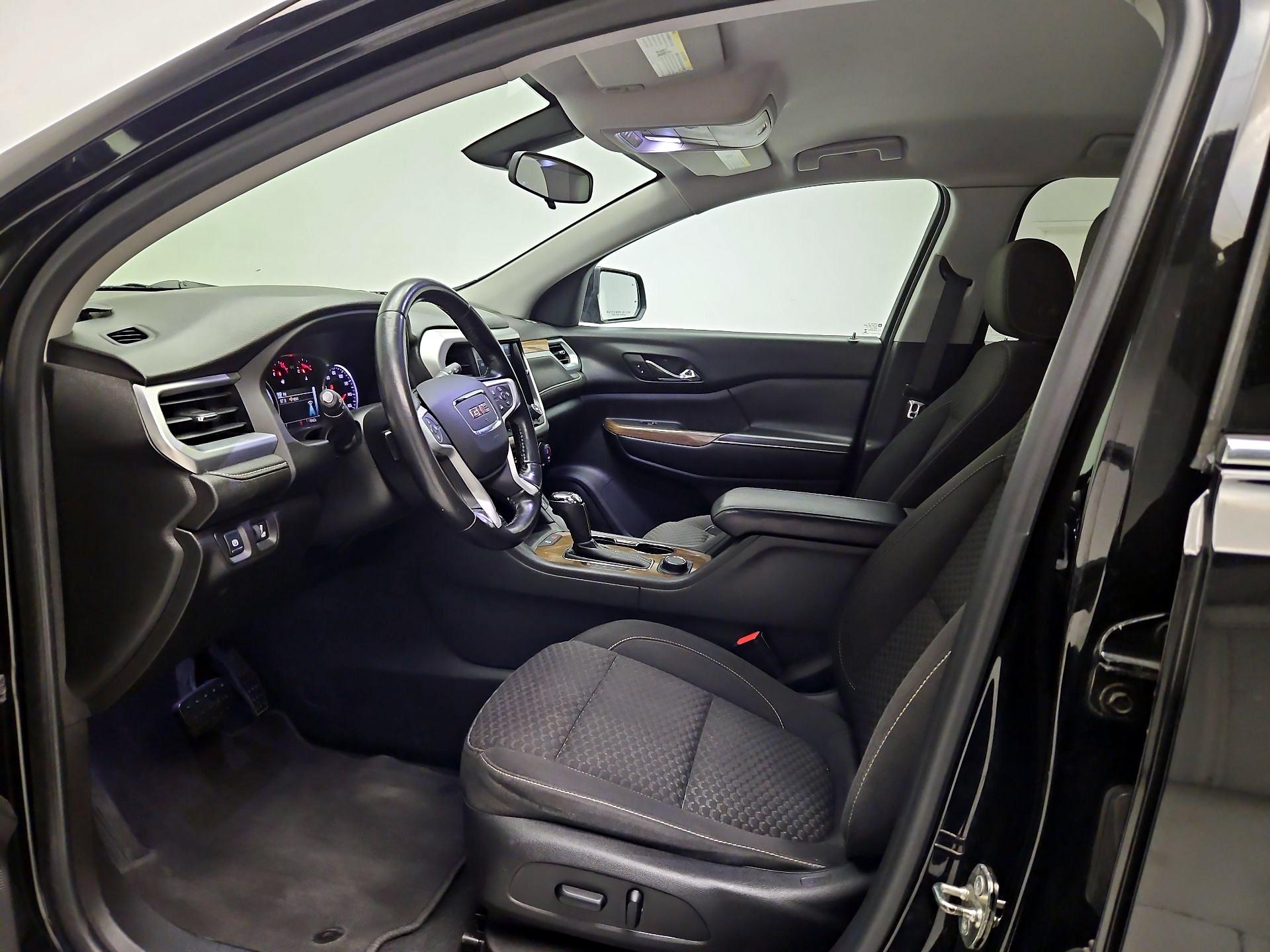 Thumbnail: 2018 GMC Acadia - 11