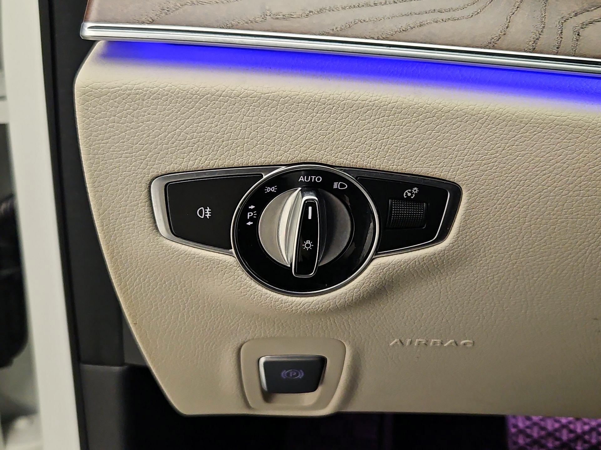 Thumbnail: 2017 Mercedes-Benz E-Class - 13