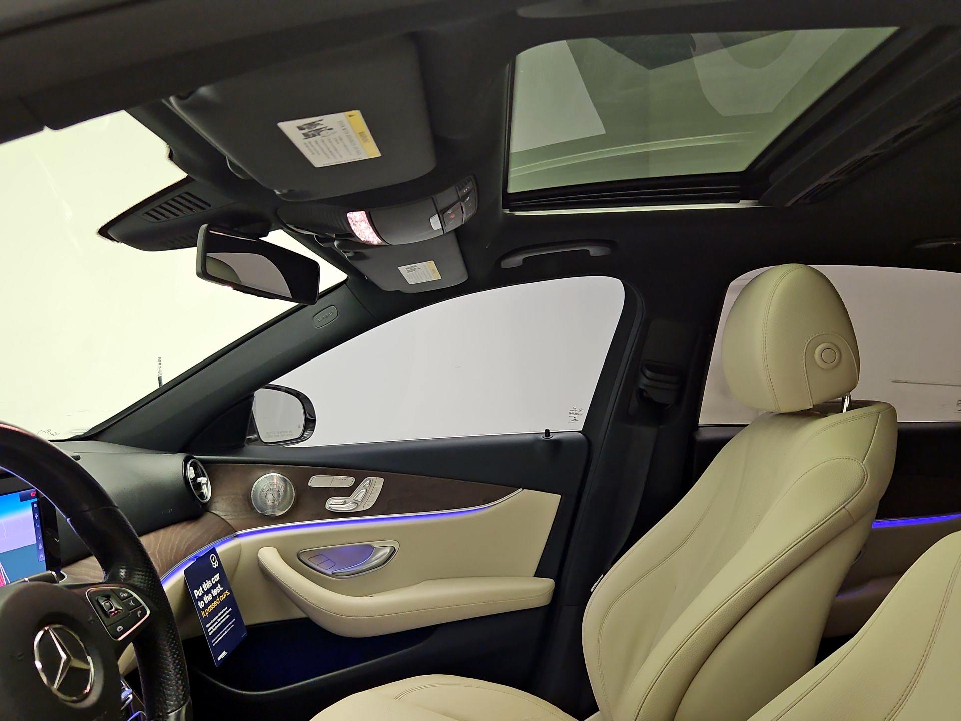 Thumbnail: 2017 Mercedes-Benz E-Class - 20