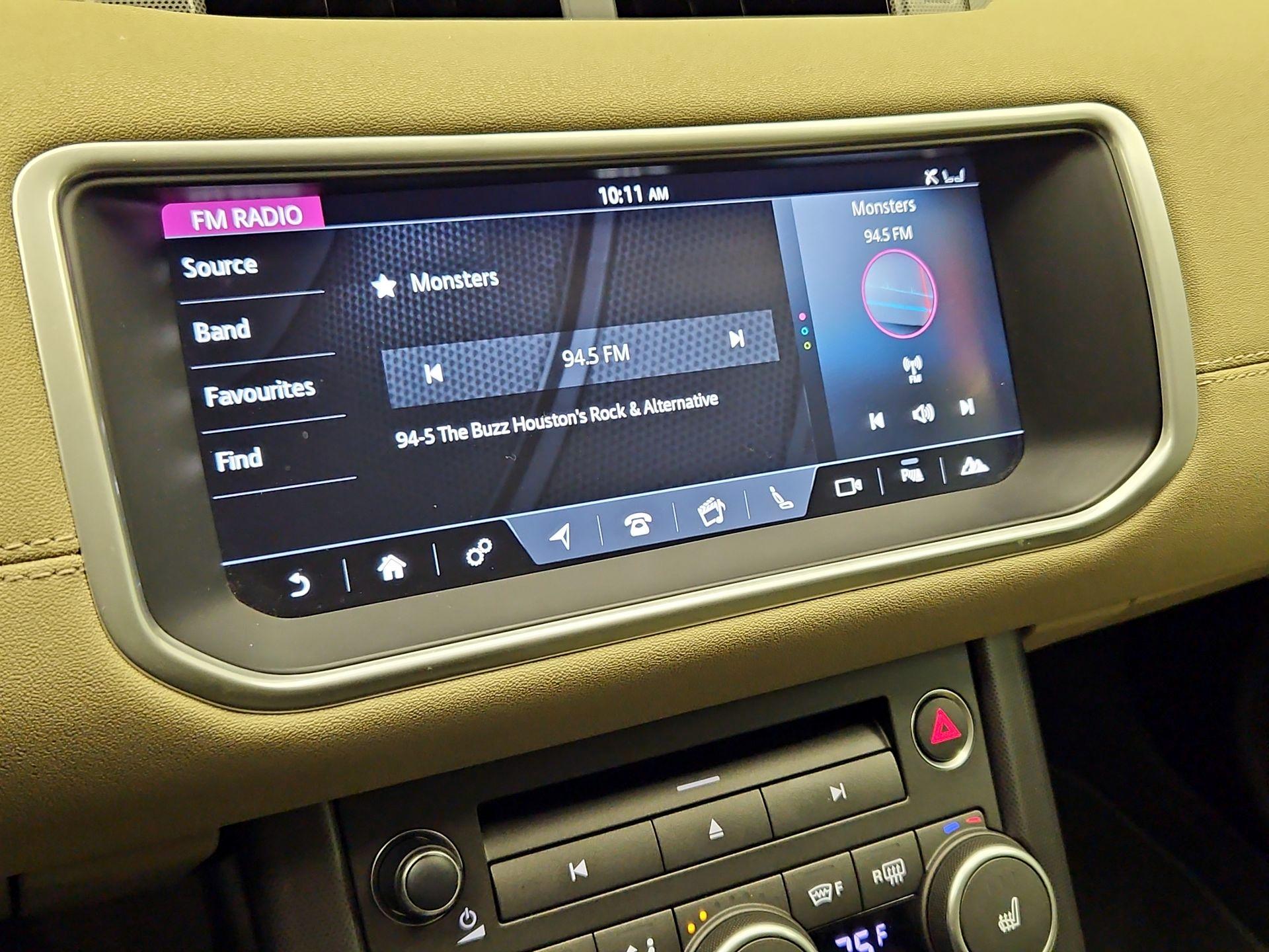 Thumbnail: 2018 Land Rover Range Rover Evoque - 16