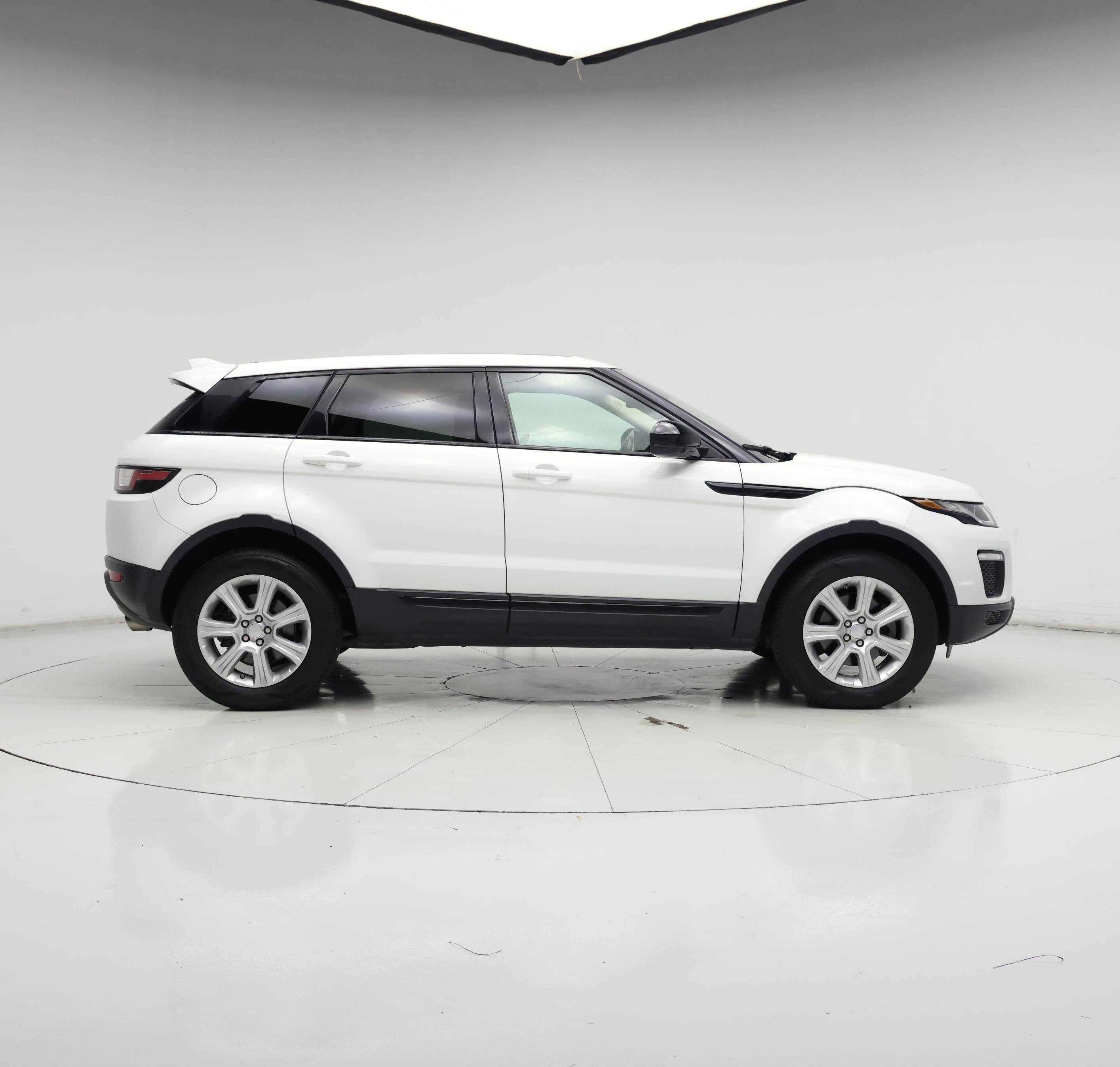Thumbnail: 2018 Land Rover Range Rover Evoque - 7