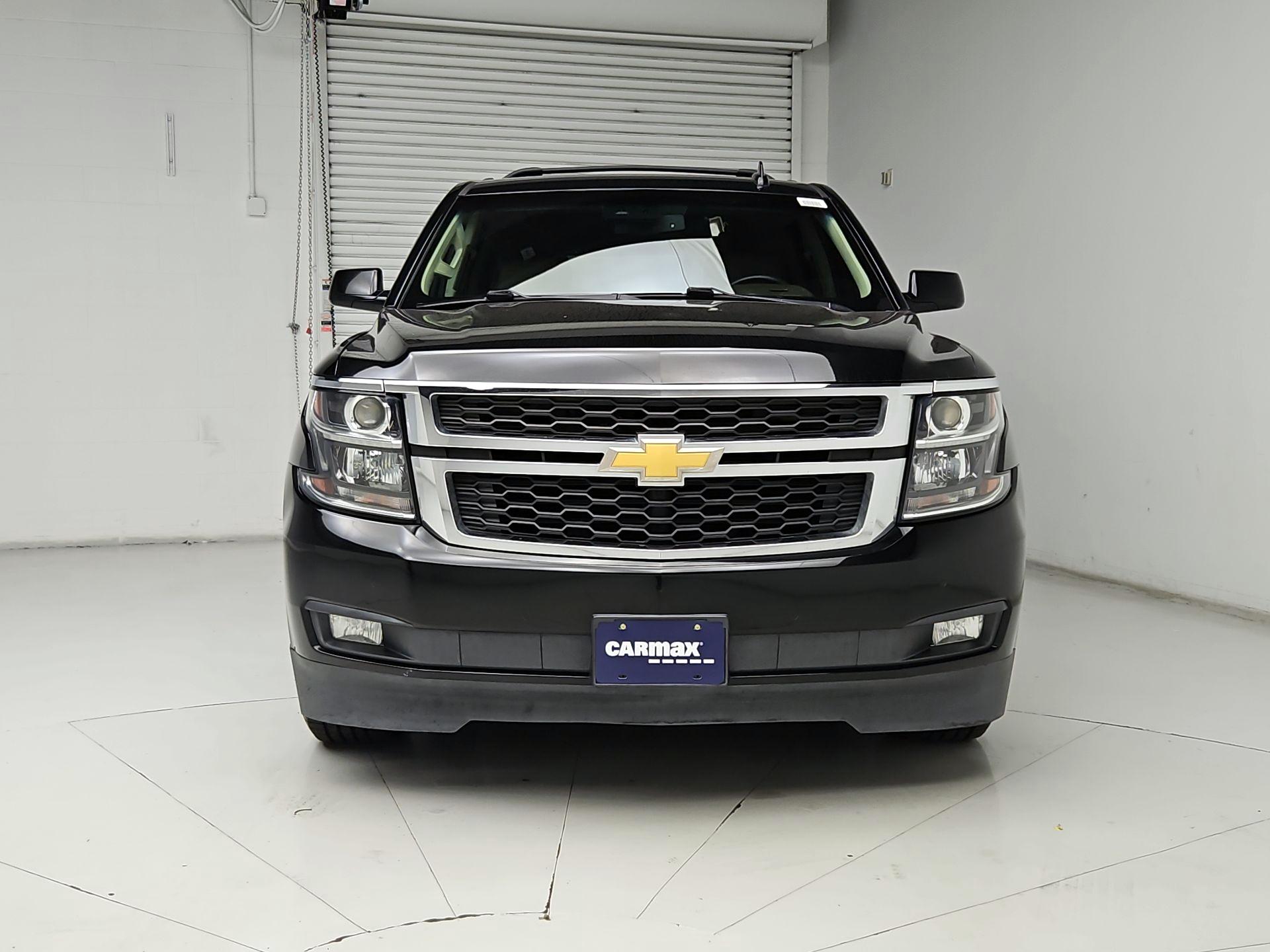 Thumbnail: 2019 Chevrolet Tahoe - 2