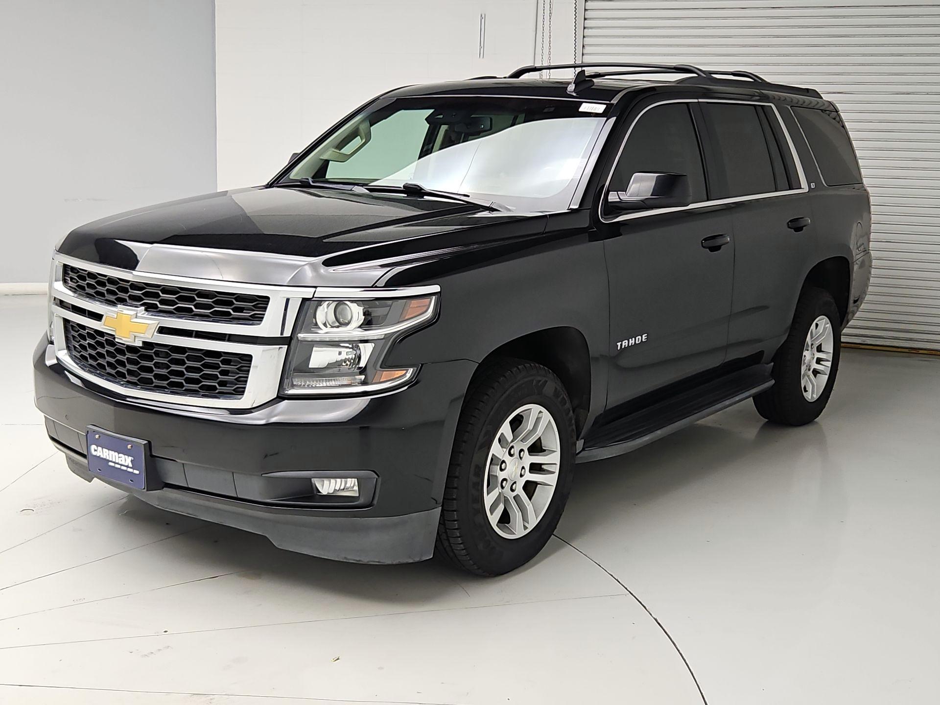 Thumbnail: 2019 Chevrolet Tahoe - 3