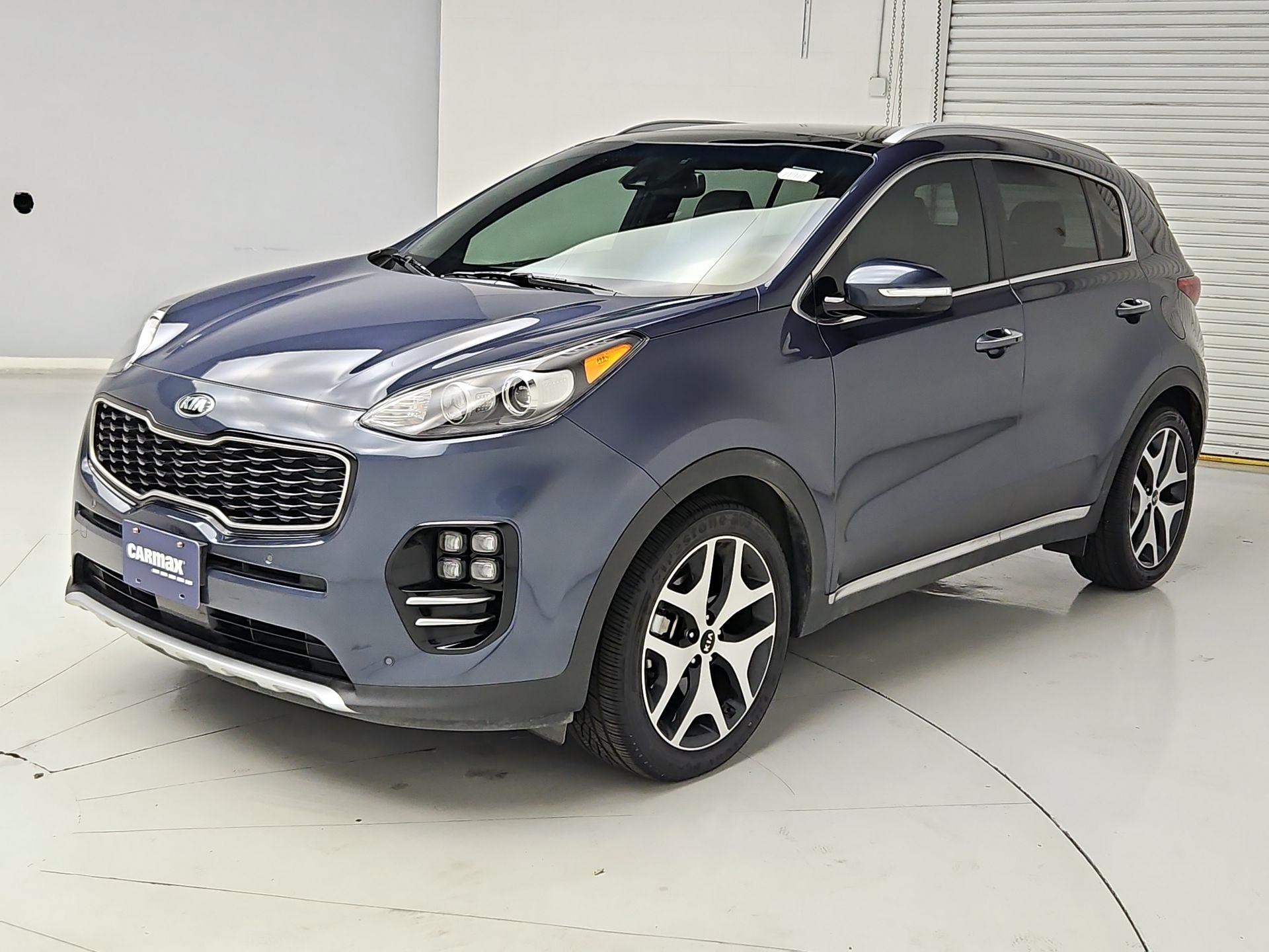 Thumbnail: 2017 Kia Sportage - 3