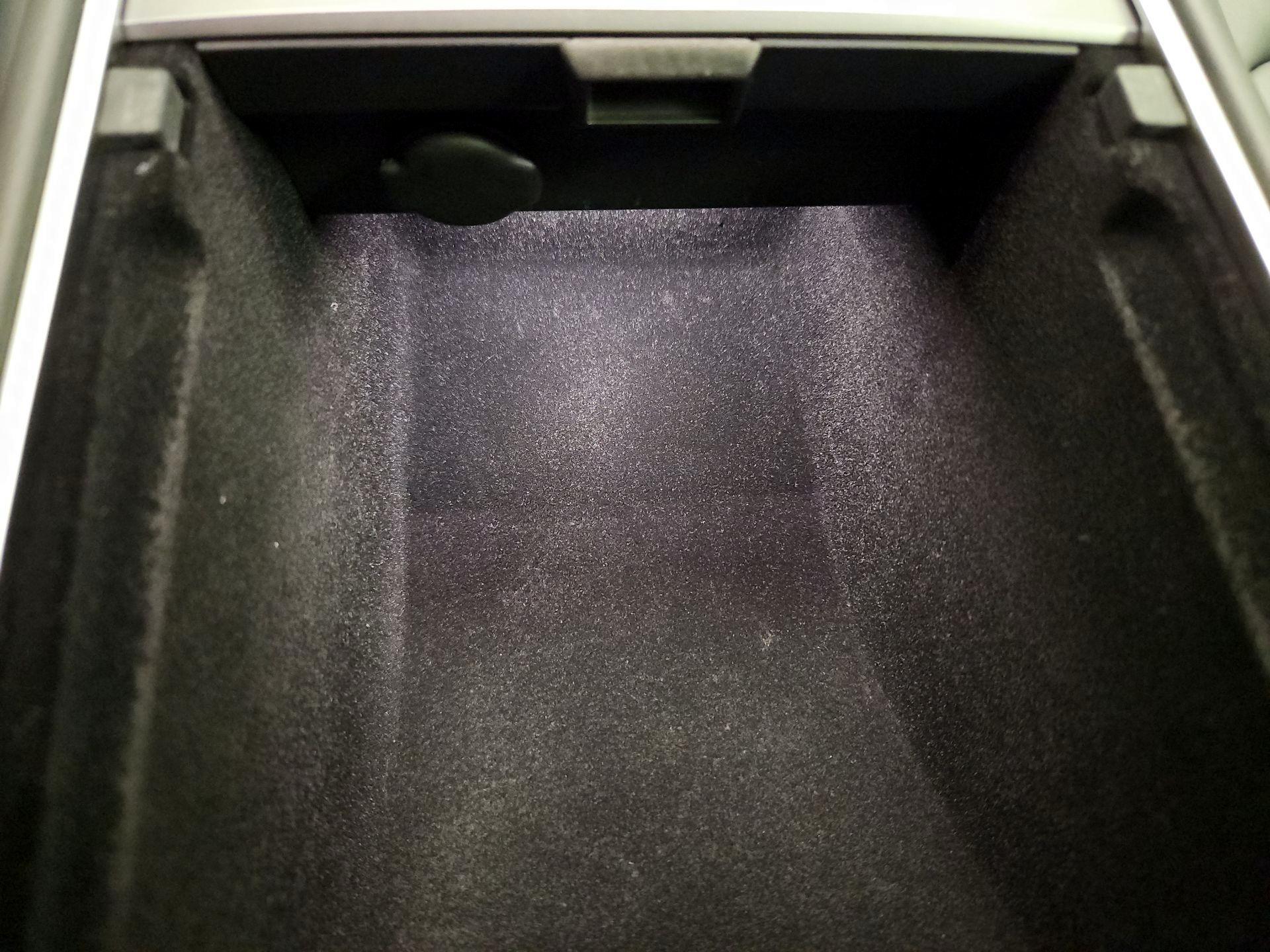 Thumbnail: 2025 Tesla Model Y - 18