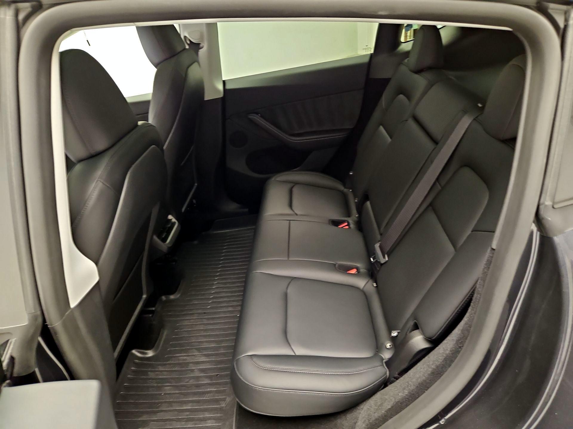 Thumbnail: 2025 Tesla Model Y - 20