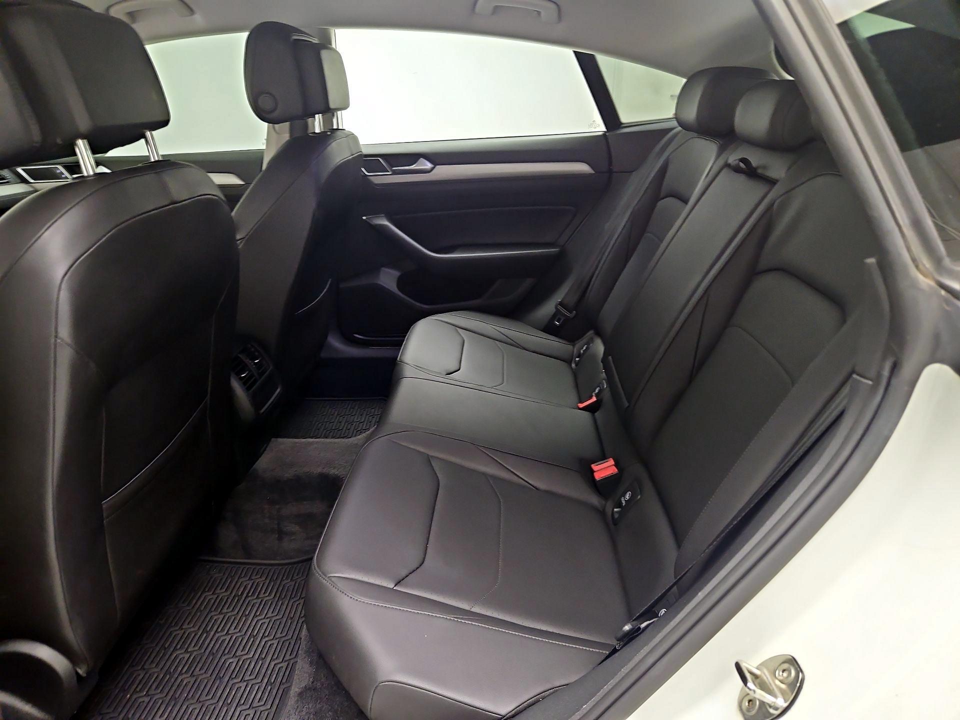 Thumbnail: 2019 Volkswagen Arteon - 18