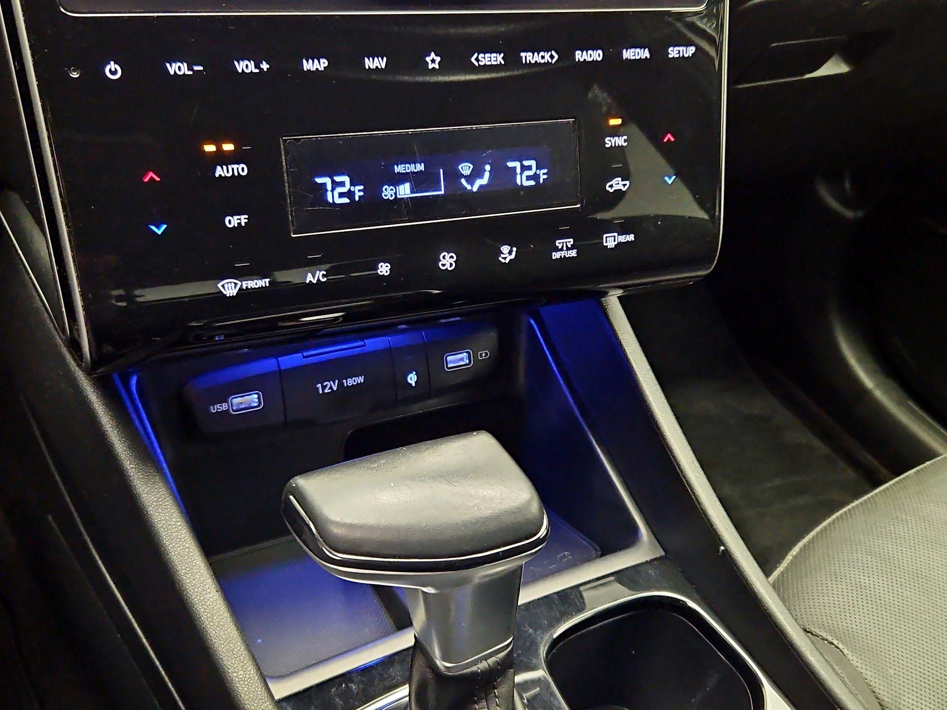 Thumbnail: 2022 Hyundai Santa Cruz - 17