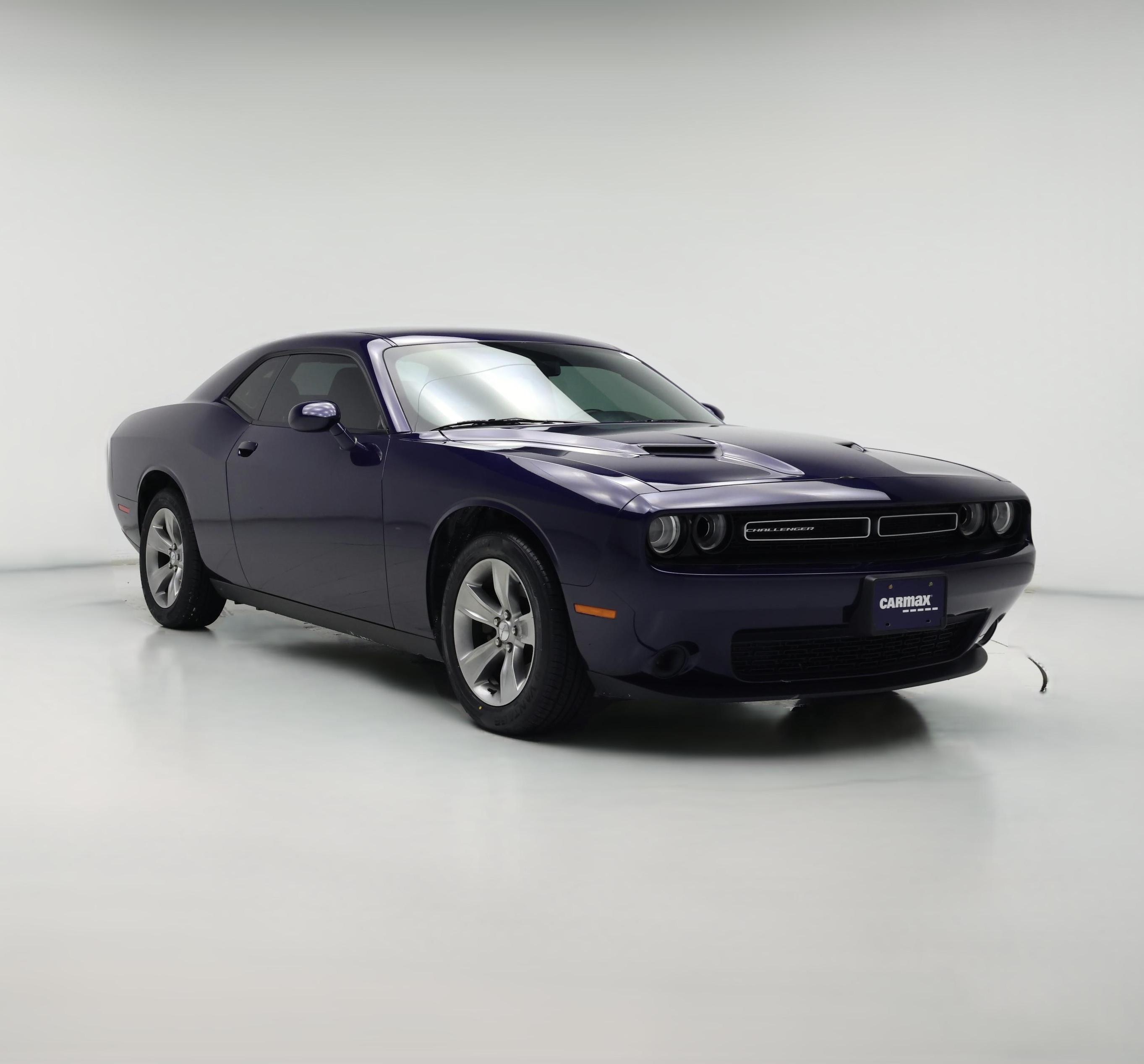 Thumbnail: 2017 Dodge Challenger - 1