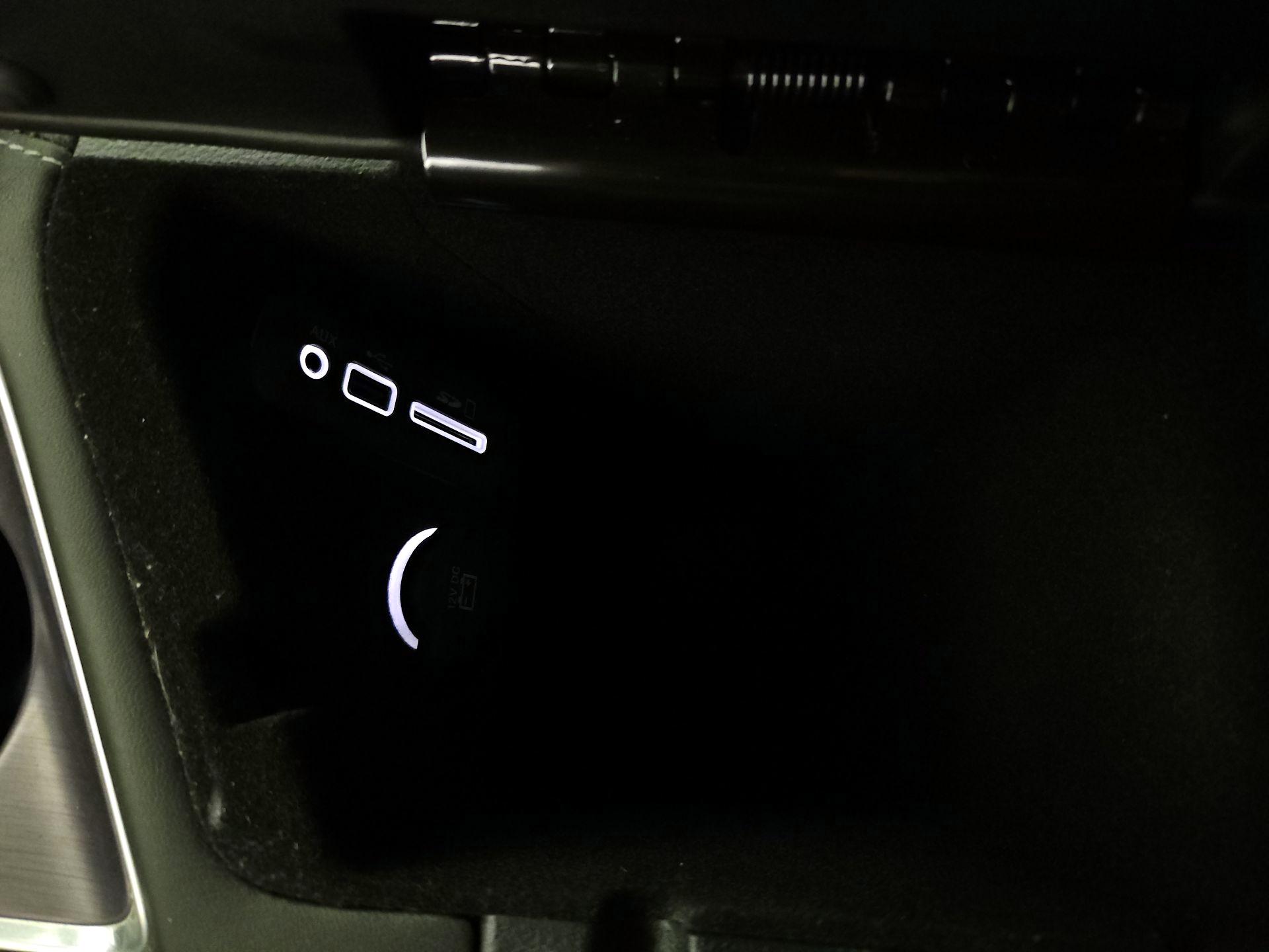 Thumbnail: 2017 Dodge Challenger - 17