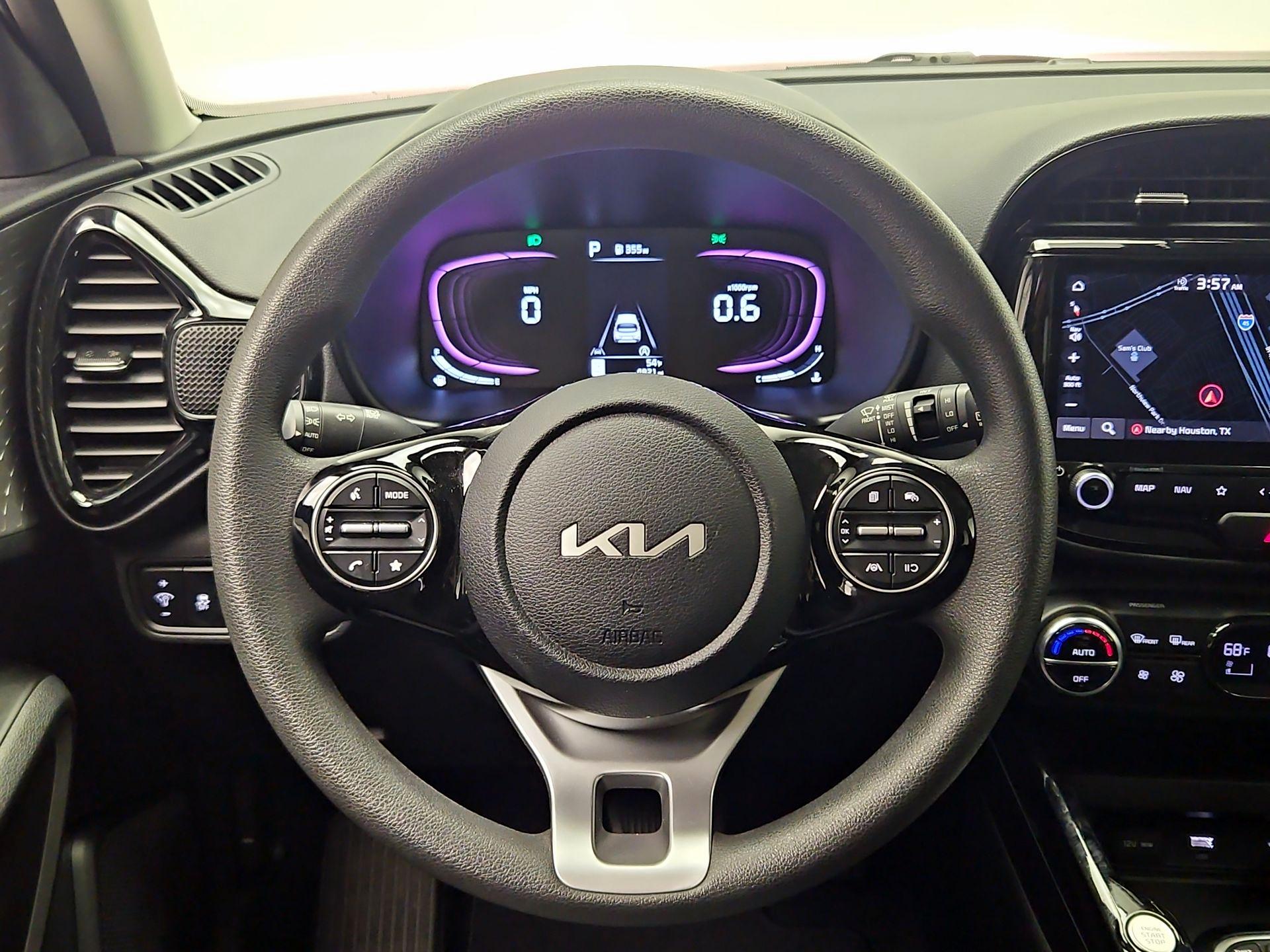 Thumbnail: 2023 Kia Soul - 10