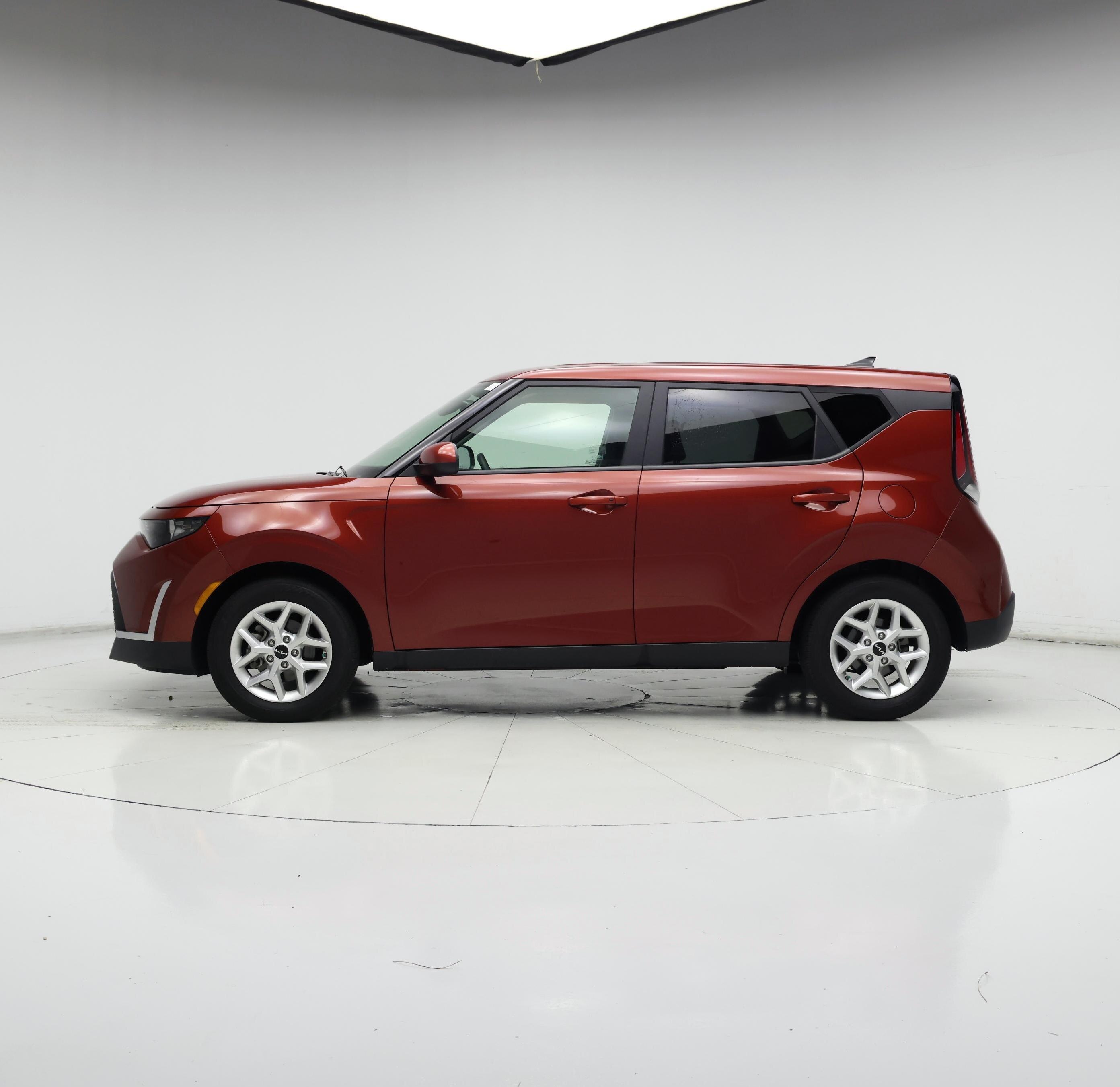 Thumbnail: 2023 Kia Soul - 3