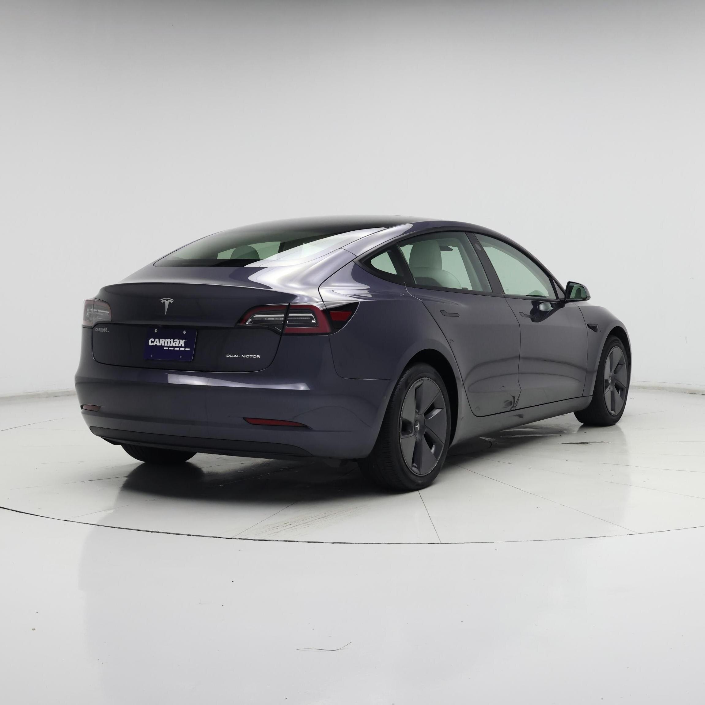 Thumbnail: 2022 Tesla Model 3 - 8